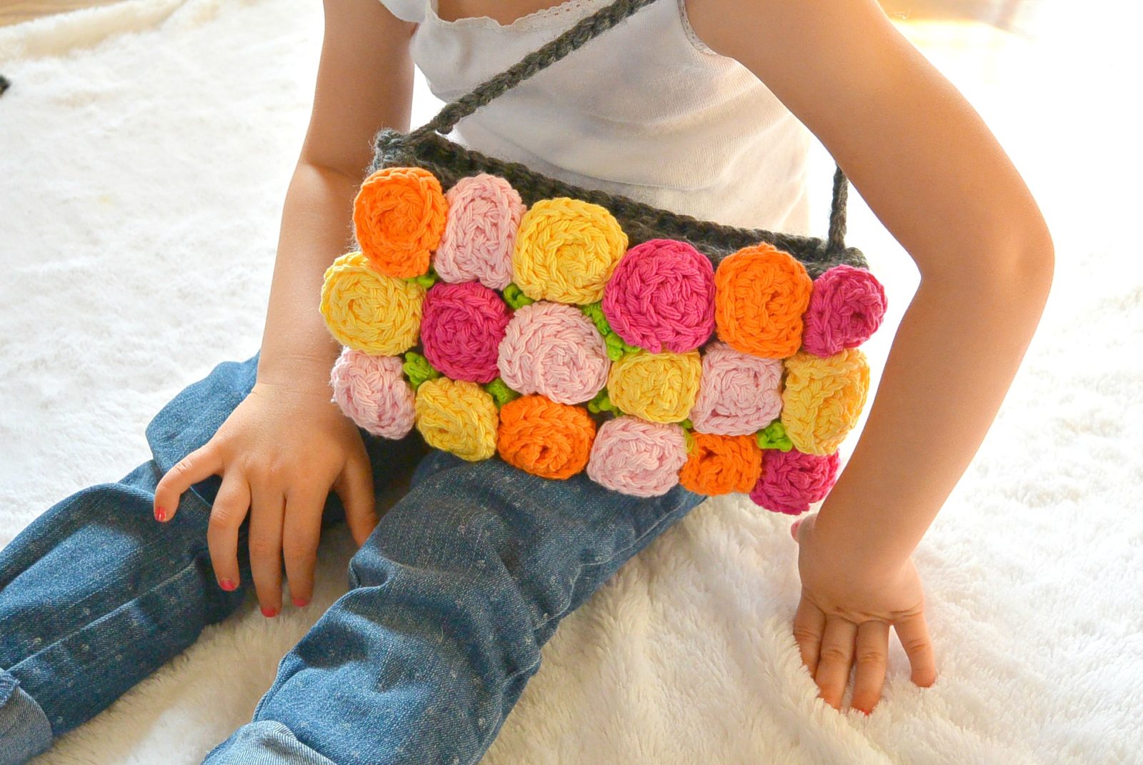 Easy-Rose-Crochet-Purse.jpg