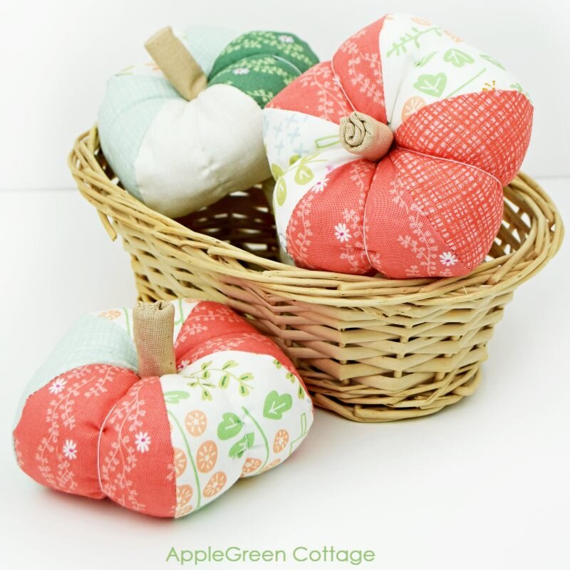 AppleGreenCottage-Fabric-Pumpkin-Pattern-02.jpg
