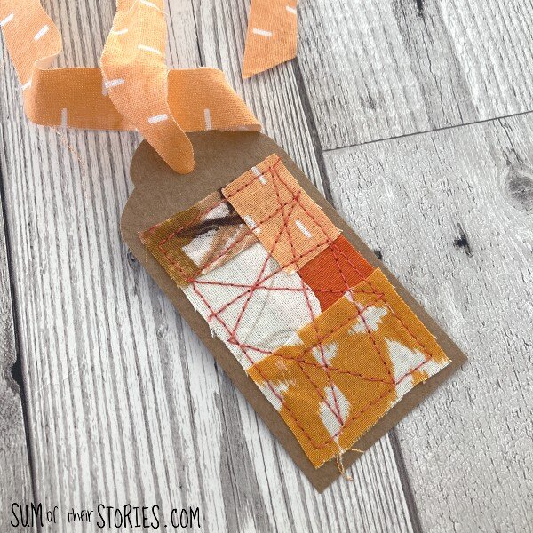 scrappy fabric gift tag.jpeg