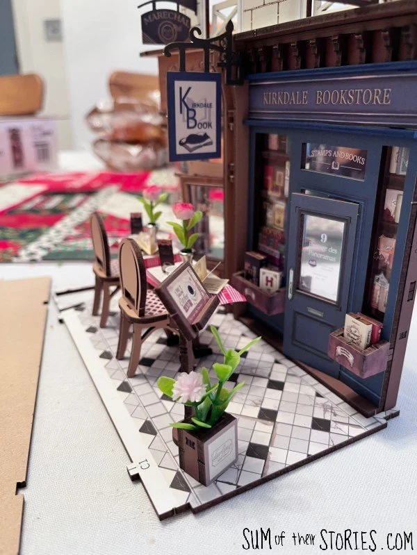 making a book nook