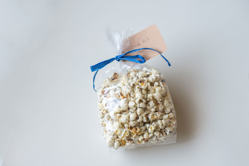 OliveOilHerbPopcorn.jpg