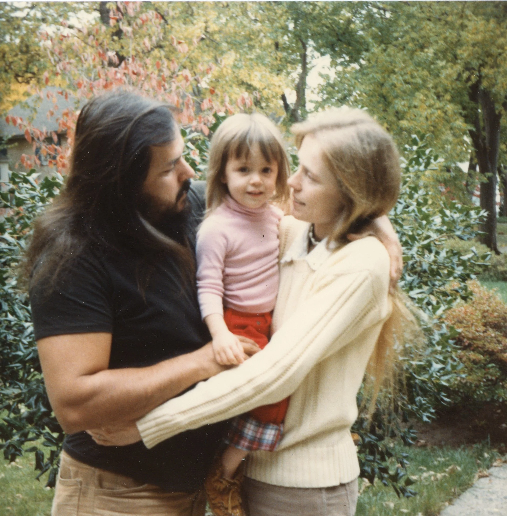 The young Anong and her parents. Photo courtesy of Anong Migwans Beam.