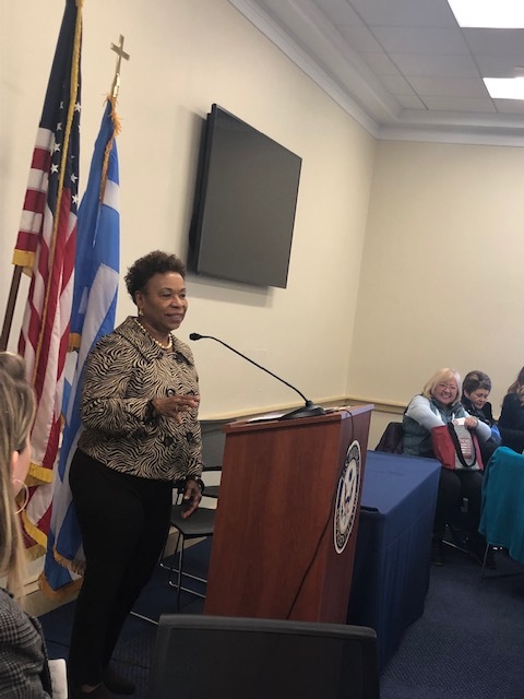 U.S. Representative Barbara Lee addresses attendees at the Bay Area Breakfast