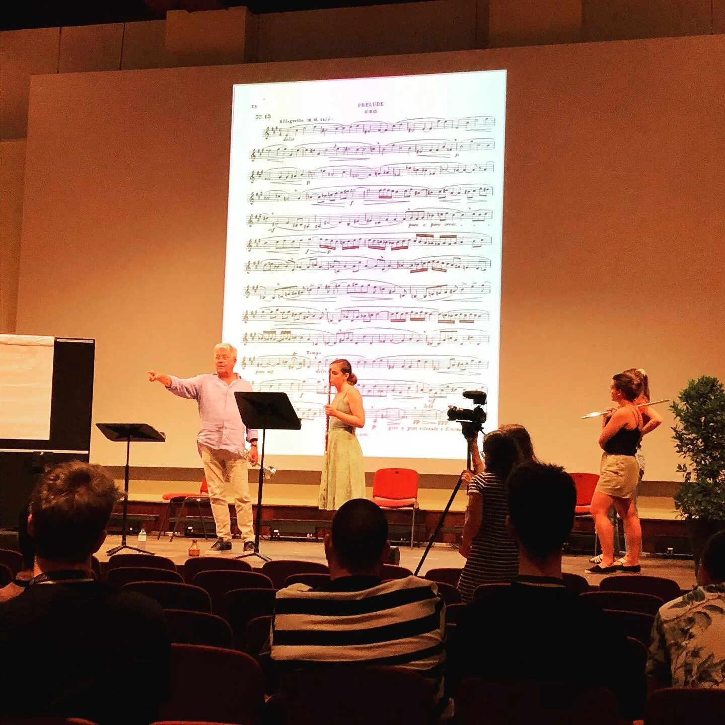 Excellent #class tonight from my #bestie H&aring;kan Hardenberger at the @grafeneggcom Academy 💥
#grafeneggacademy 
#grafeneggacademyorchestra 
#hakanhardenberger
#playtheline
#readthescore