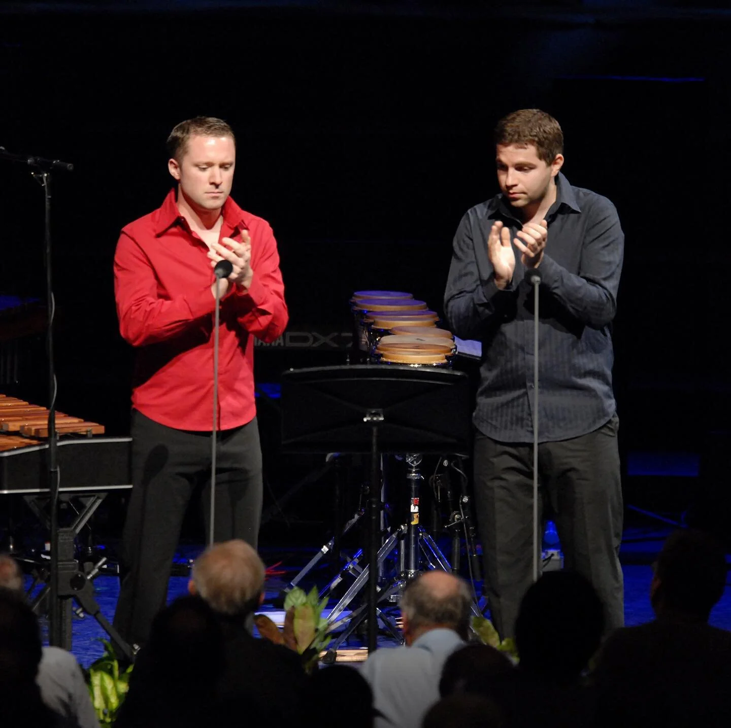 CCG will return to the @southbankcentre on July 3rd for three performances of @stevereich #musicfor18musicians as part of their #SummerReunion programme of events 🌈 
This will be a momentous reunion for the group musicians also, many of whom haven&r