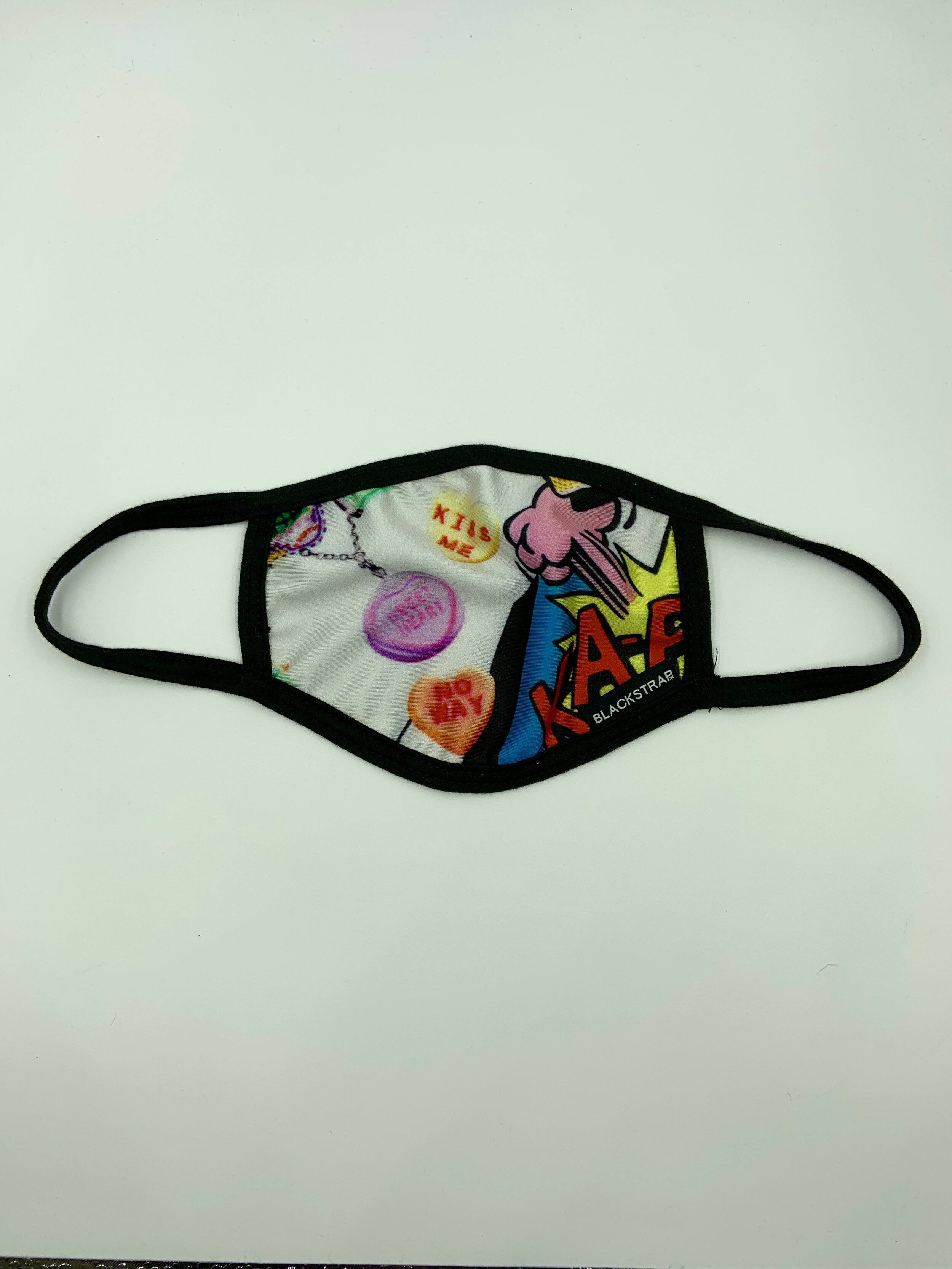 BLACKSTRAP KIDS FACE MASK KISS ME COMIC