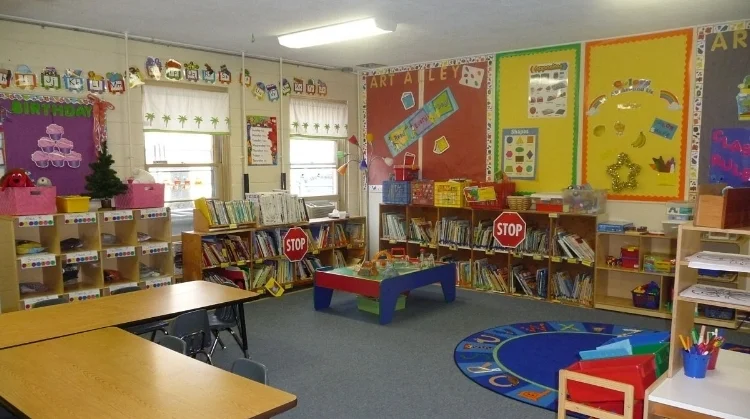 preschool-book-nook.jpg