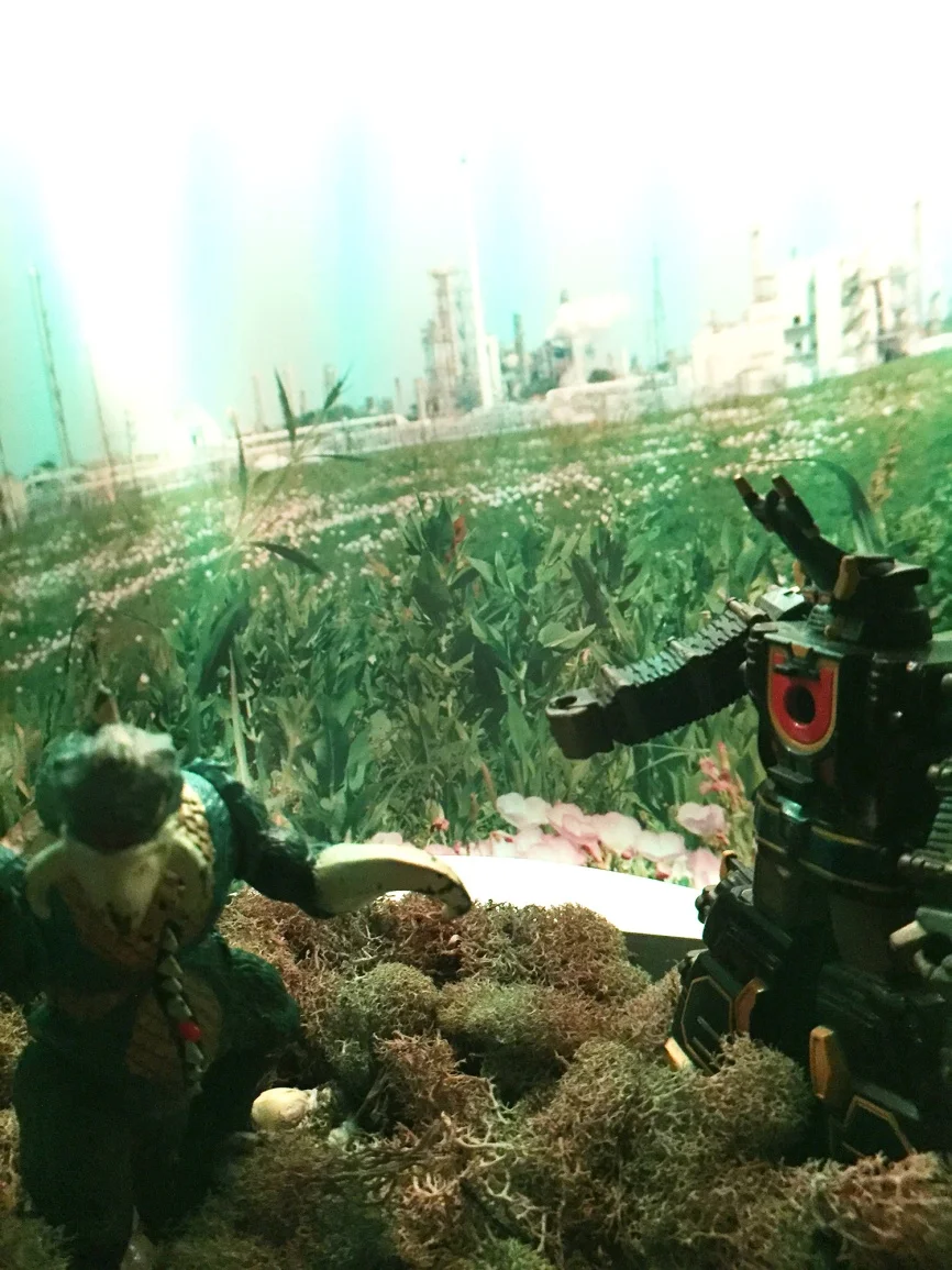 2mechazilla and refinery blue copy_b.jpg