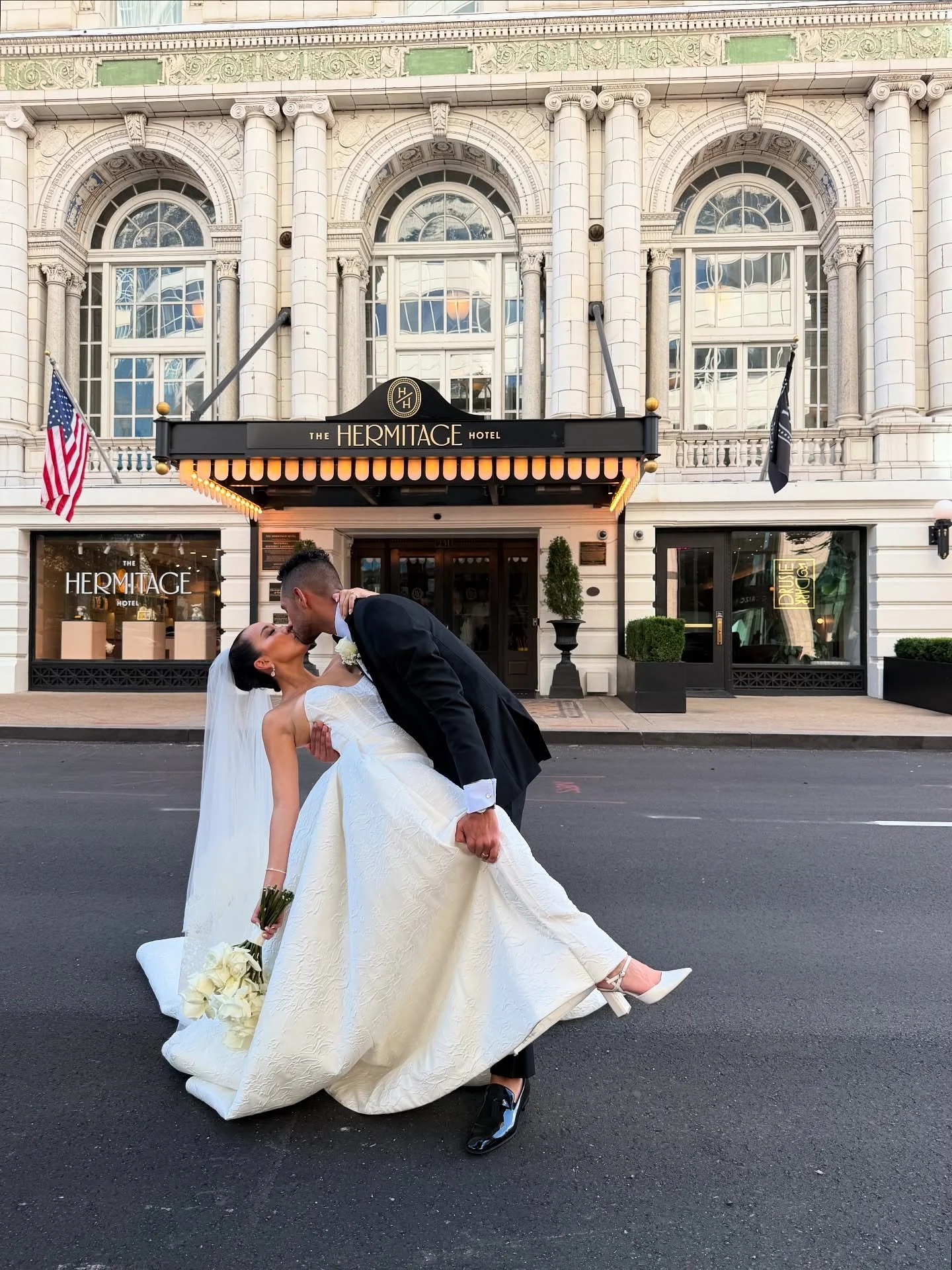 Shortly after the ceremony 🕊️

The team✨

Photo | @ritalabib
Video | @weaver__media
Planner | @christinaloganevents
Florals | @poppyflowersco
Venue | @HermitageHotel
Rentals | @curatedeventsnashville 
Content Creation | @contentbymadieice
Sinage + I