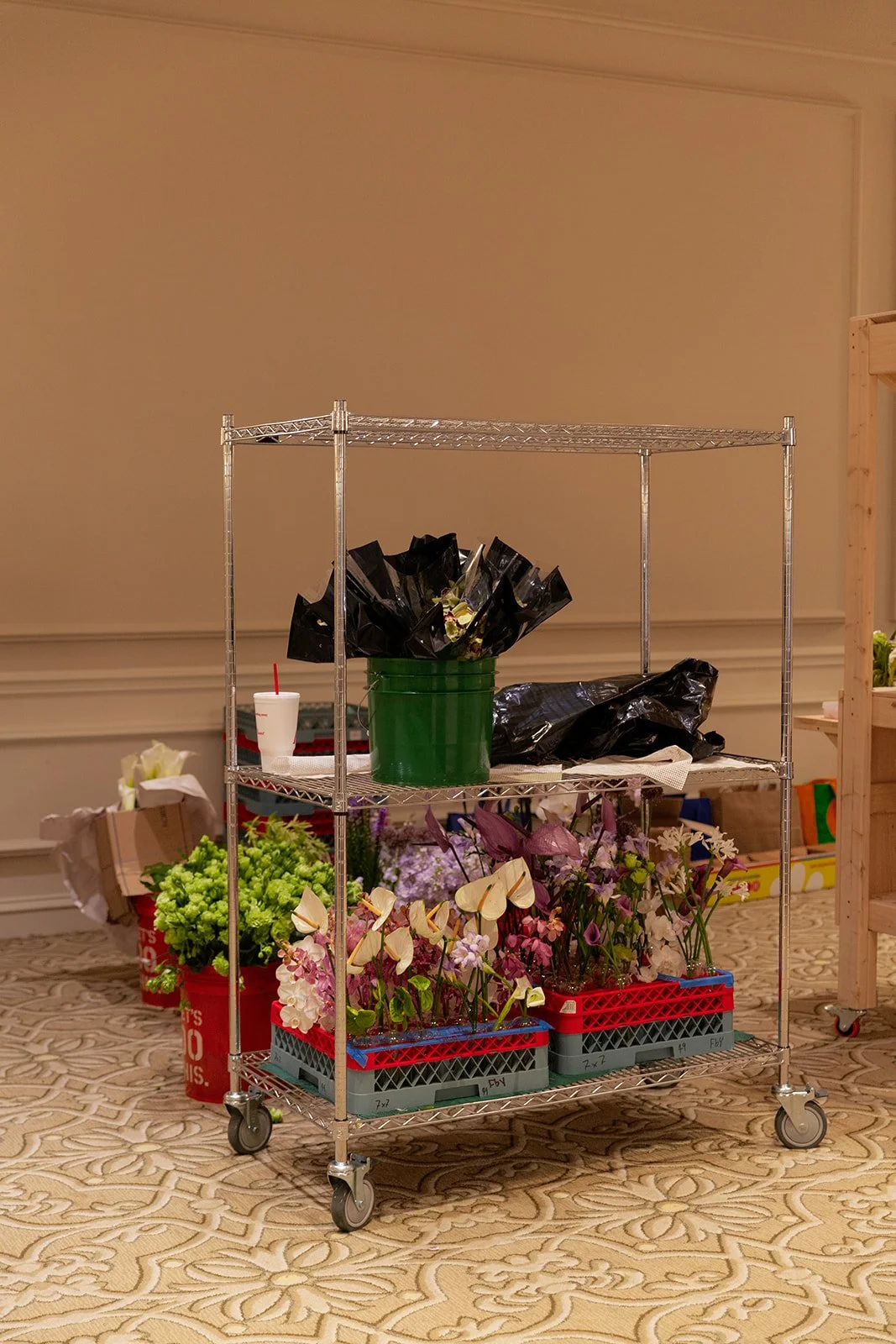 066_10-18FlowersbyYona_21795.jpg