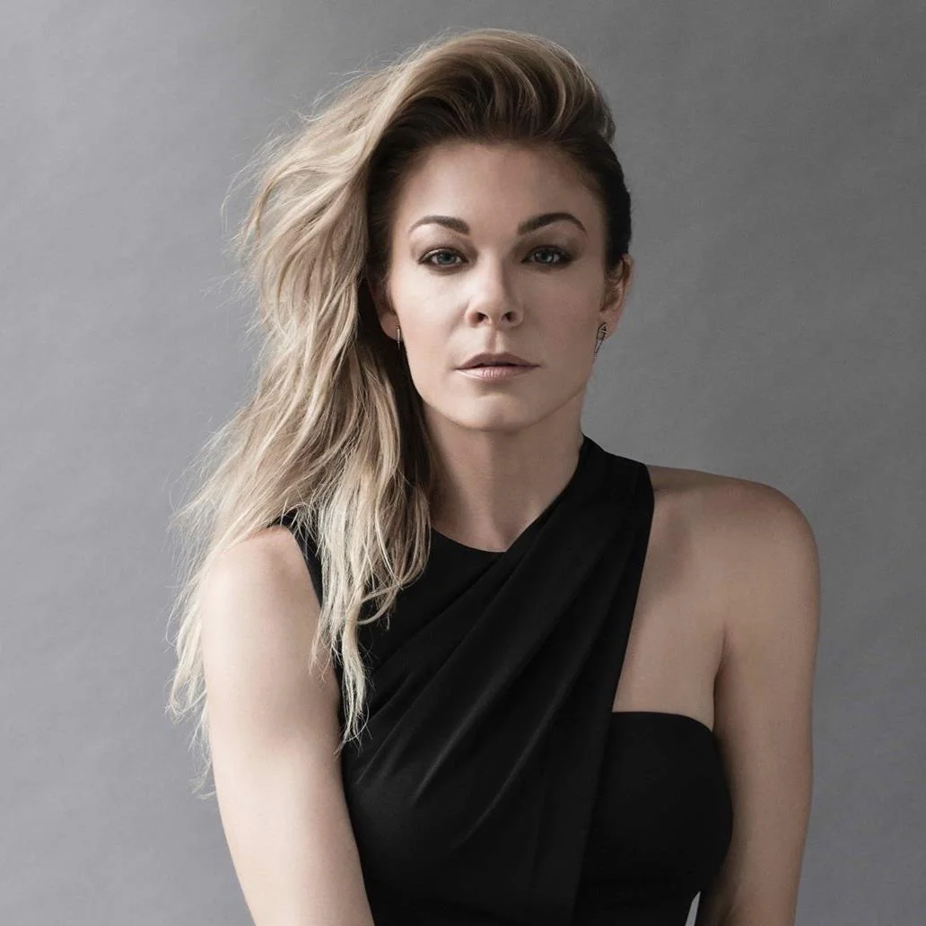 LeAnn-Rimes-2016-Promo.jpg