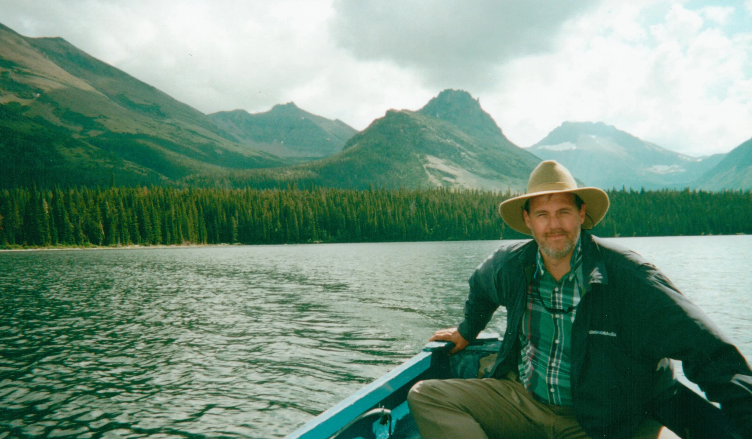 Dan_Canoe_01.jpg