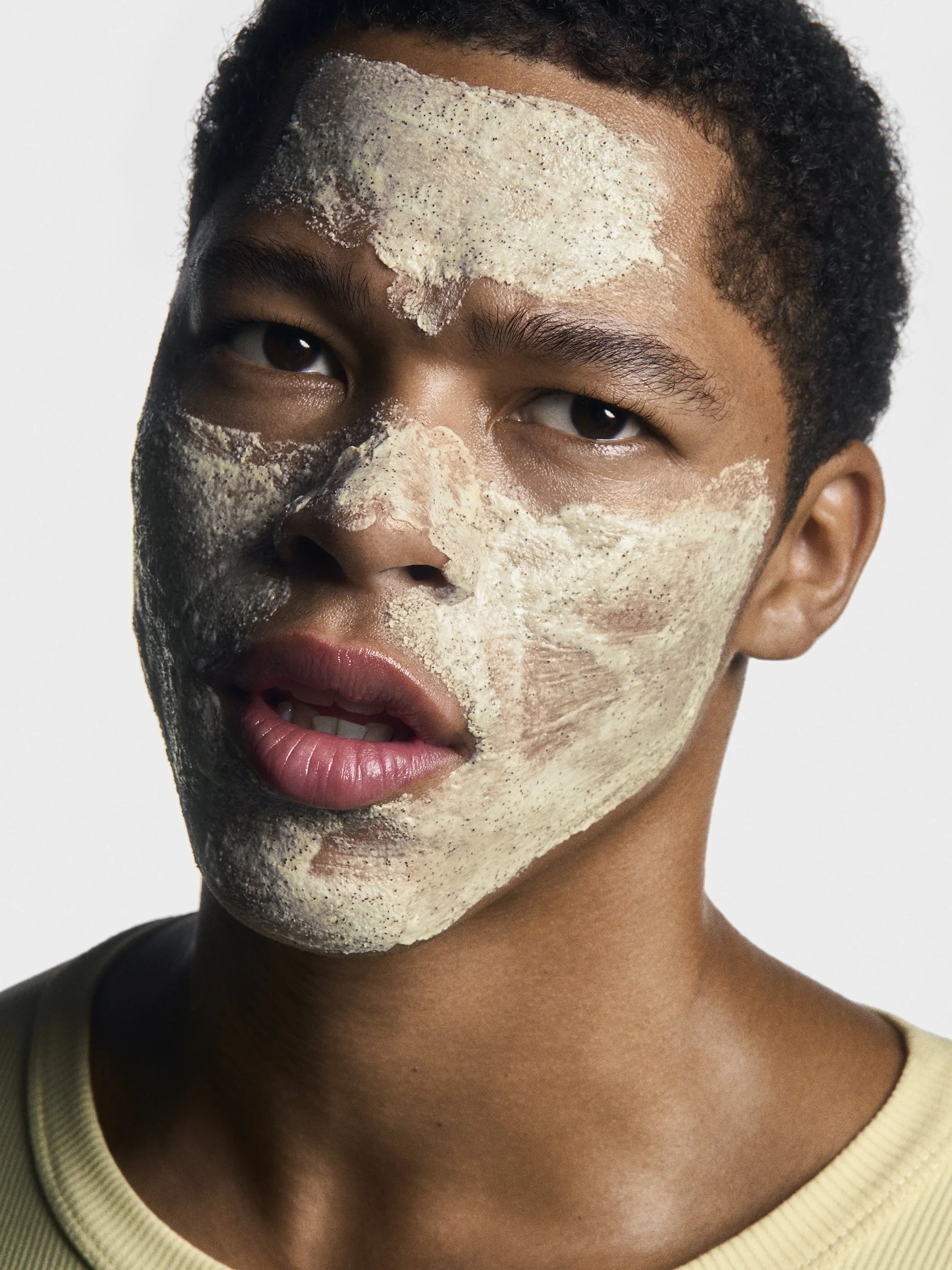 Untitled-6a_0002_EDITORIAL_FACIALFUEL_SCRUB.jpg