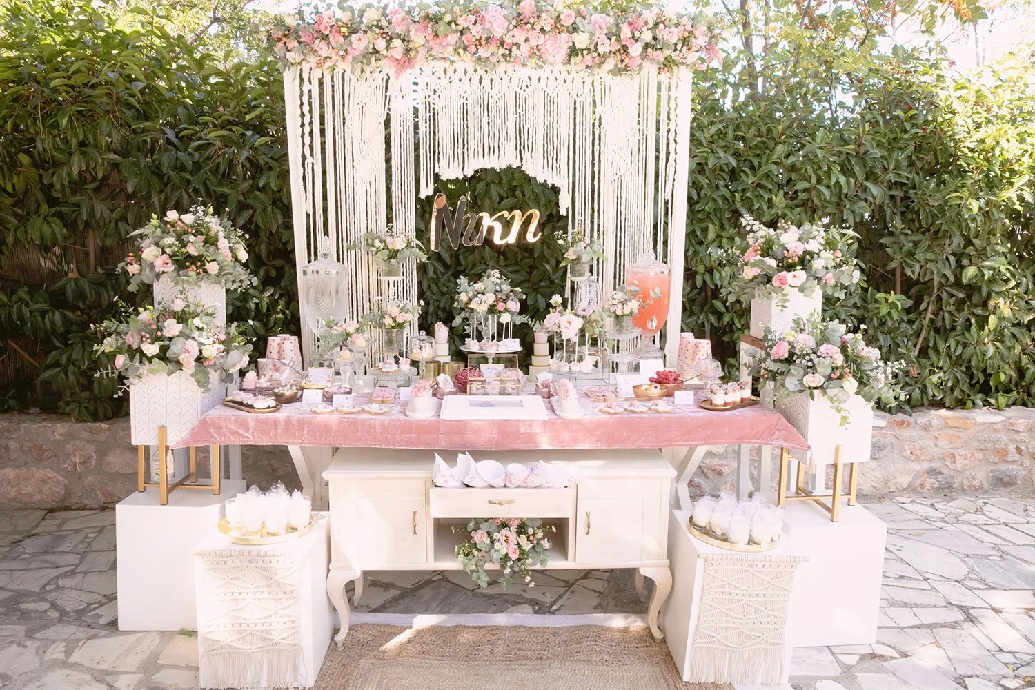 Βάπτιση σε παστέλ αποχρώσεις στο Γαλάτσι