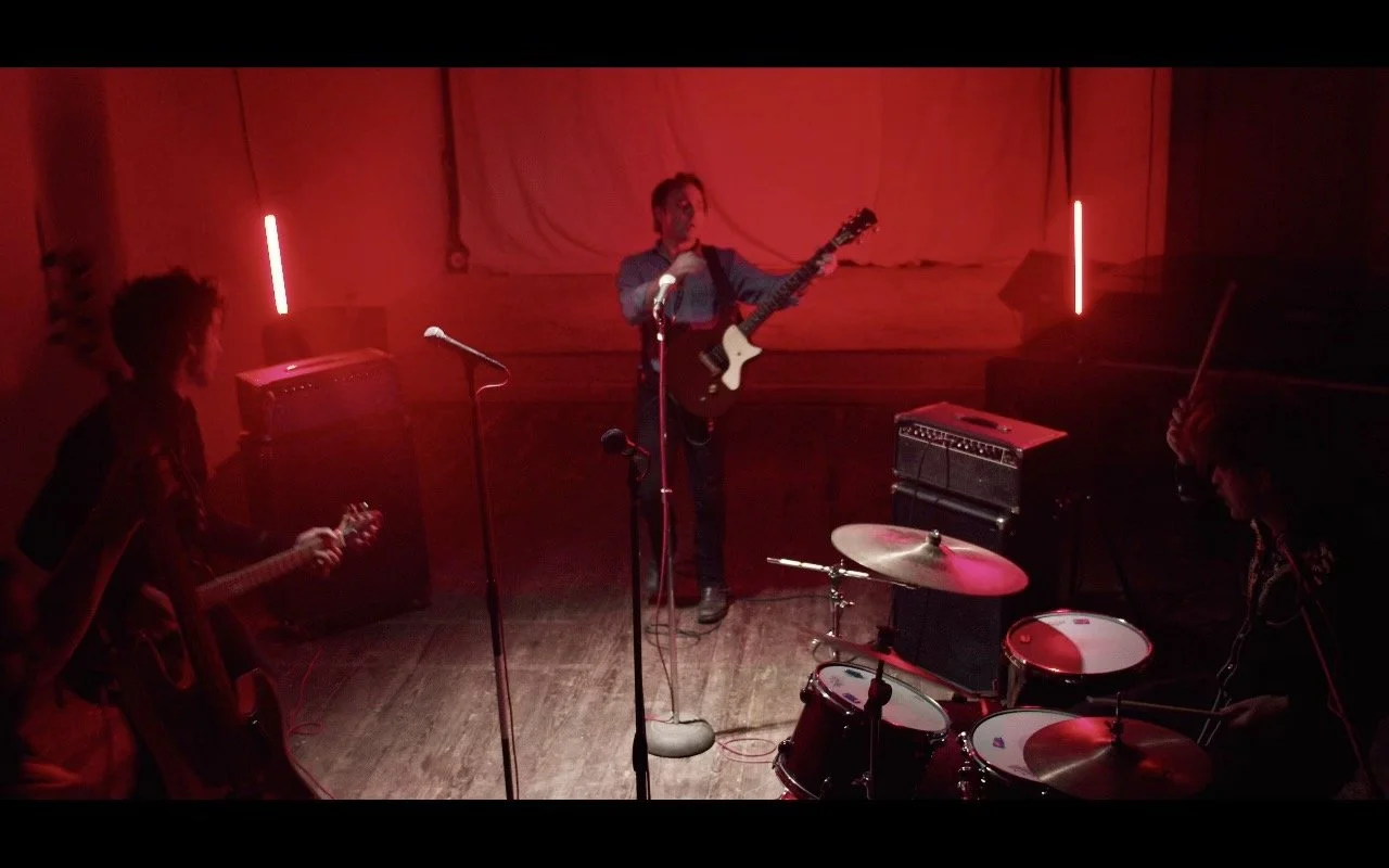 JOHN SALVAGE &amp; NEW TWENTY SAINTS - WAKING UP THE HORSE - VIDEO