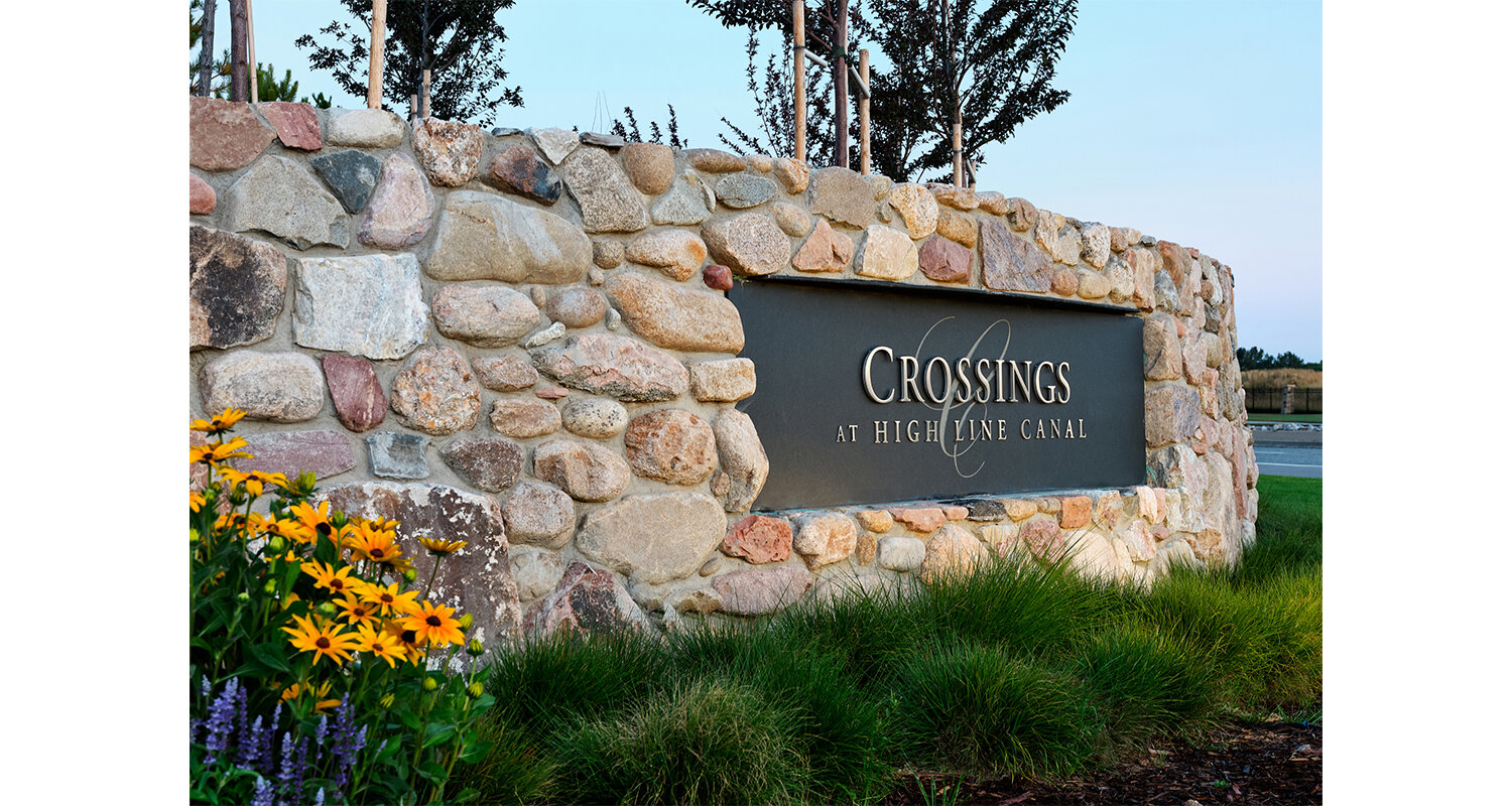 Crossings at High Line Canal - Entry Feature Sign - Plan West.jpg