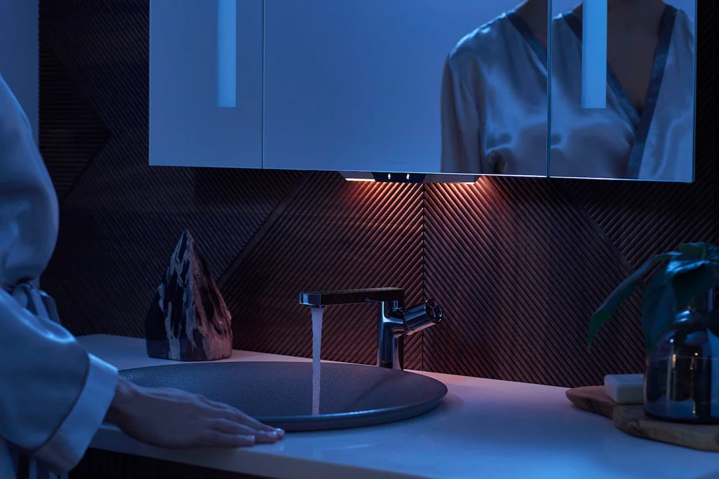 the mirror nightlight at work; no need for fumbling. functionality depends on how far away your toilet night light is though.