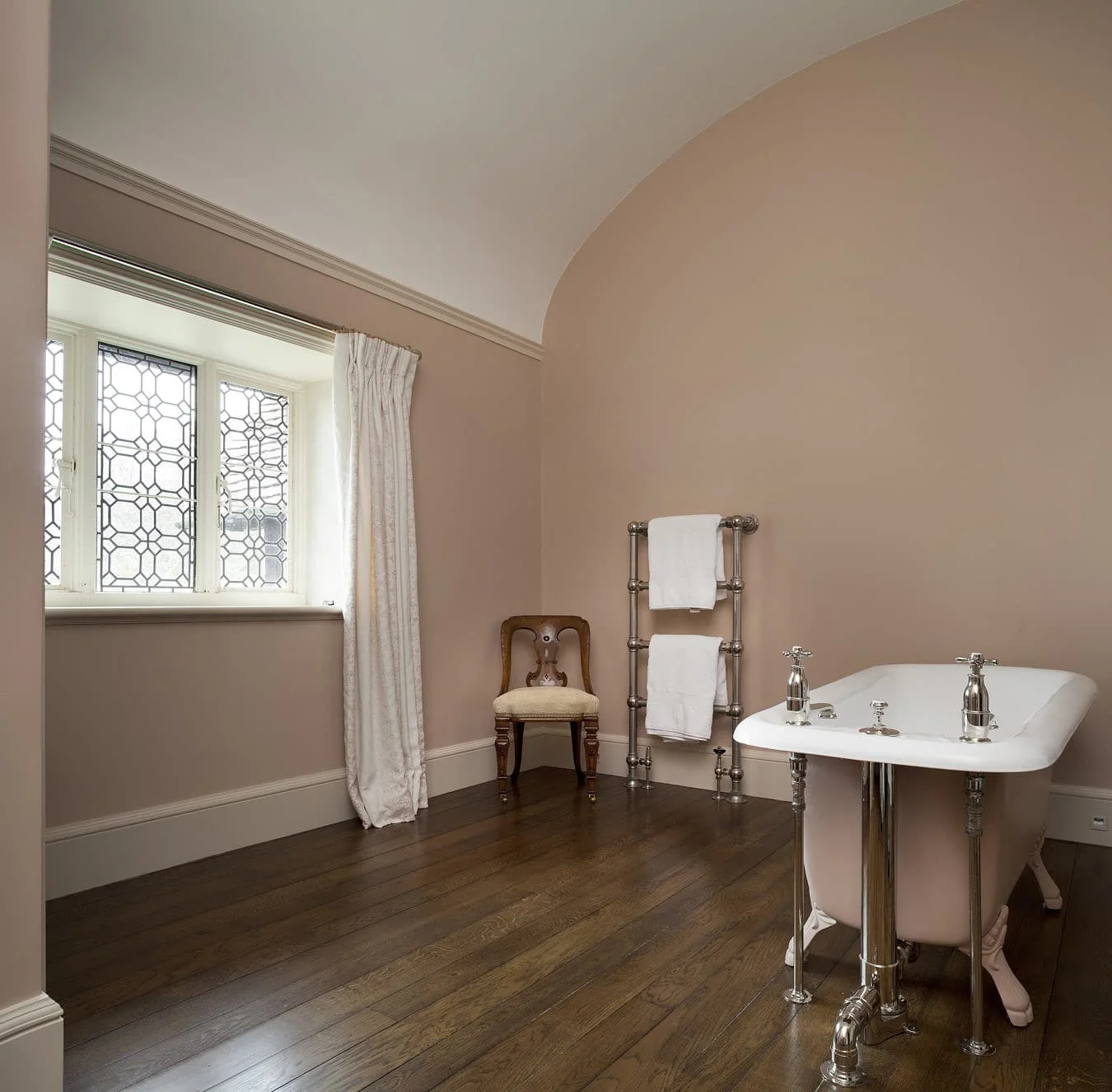 Guest-Bathroom-0003-1350x1325.jpg