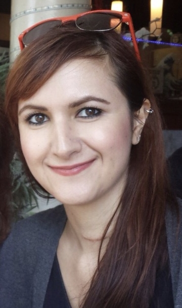 Ana Ramezani Ana completed her undergraduate studies in Human Geography at Simon Fraser University. She joined the CBRL lab in 2017 to assist with research projects. Her research interests include health hazards associated with recycling and handling waste and ways to improve the health and safety of waste pickers.