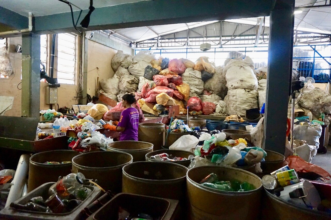 Cooperativa Cooperfenix - Centro de Reciclagem, Diadema, Brazil. Photo: Jutta Gutberlet