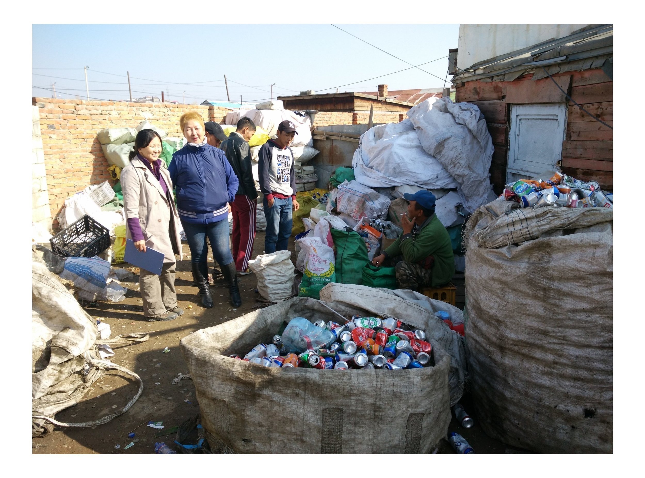 Informal Recyclers in Ulaanbaatar, Mongolia. Photo credit: SMN Uddin