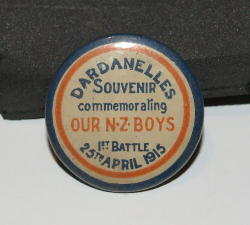 Dardanelles Souvenir Badge