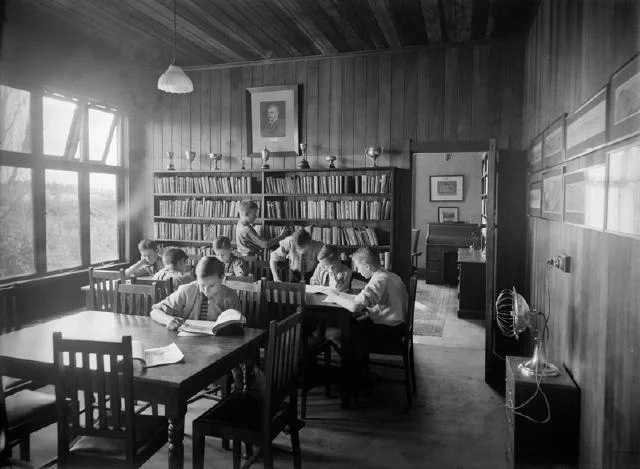 HURWORTH SCHOOL LIBRARY
