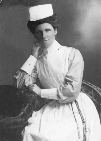 Isabel Clark Photo 2.jpg