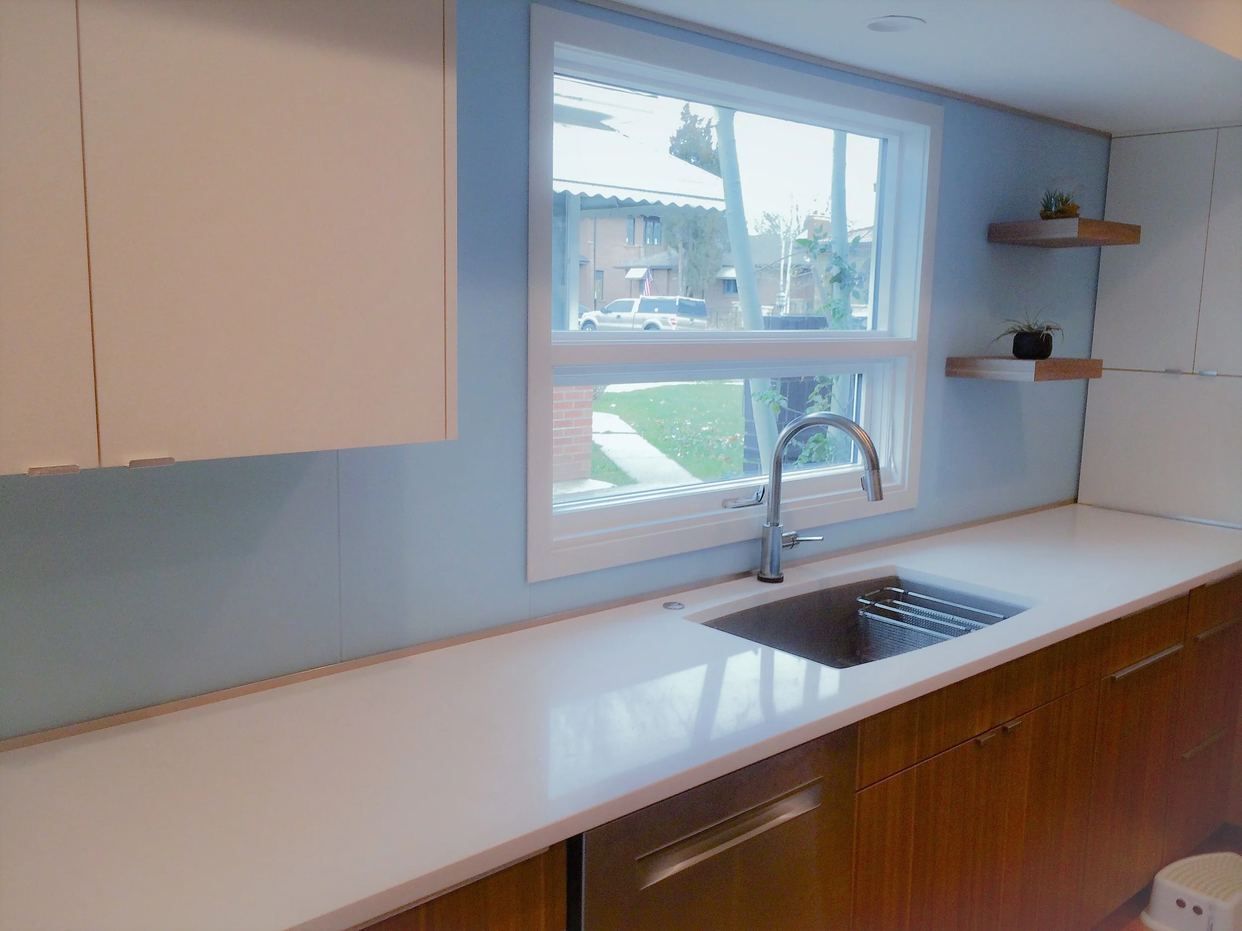 Back Painted Glass Edgewater Glass Shower Glass Enclosures