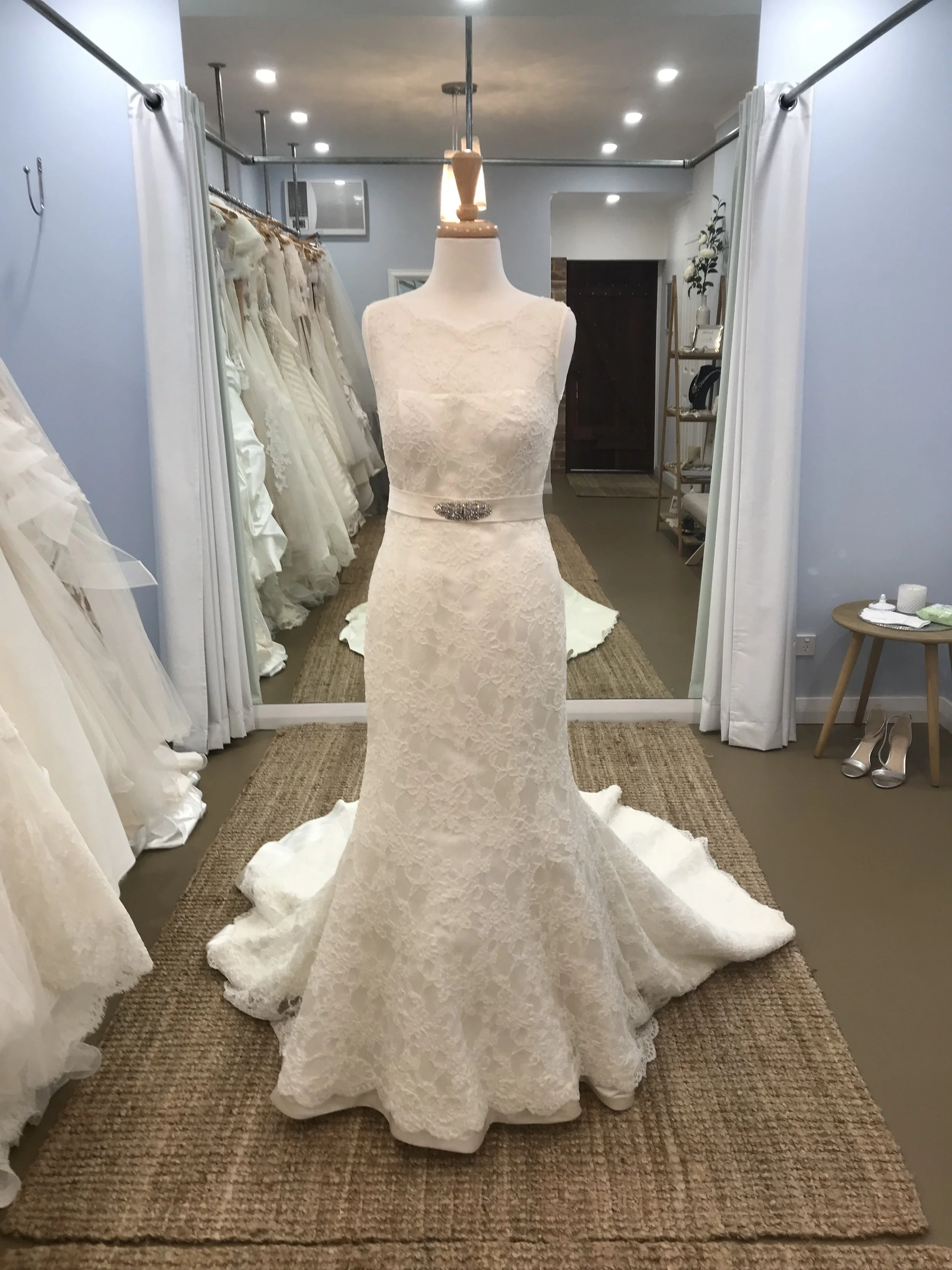 Augusta Jones - Ali - Size 10