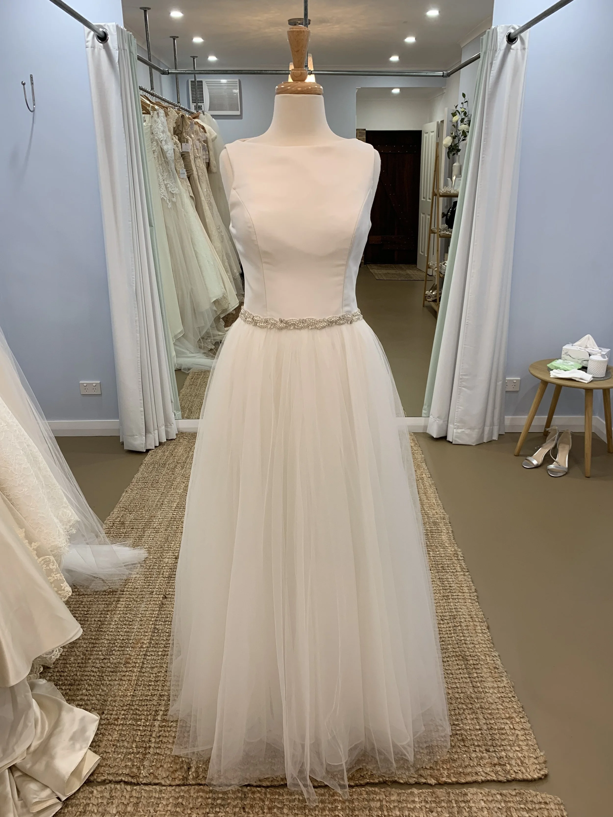 Modeca - Timeless - Size 8