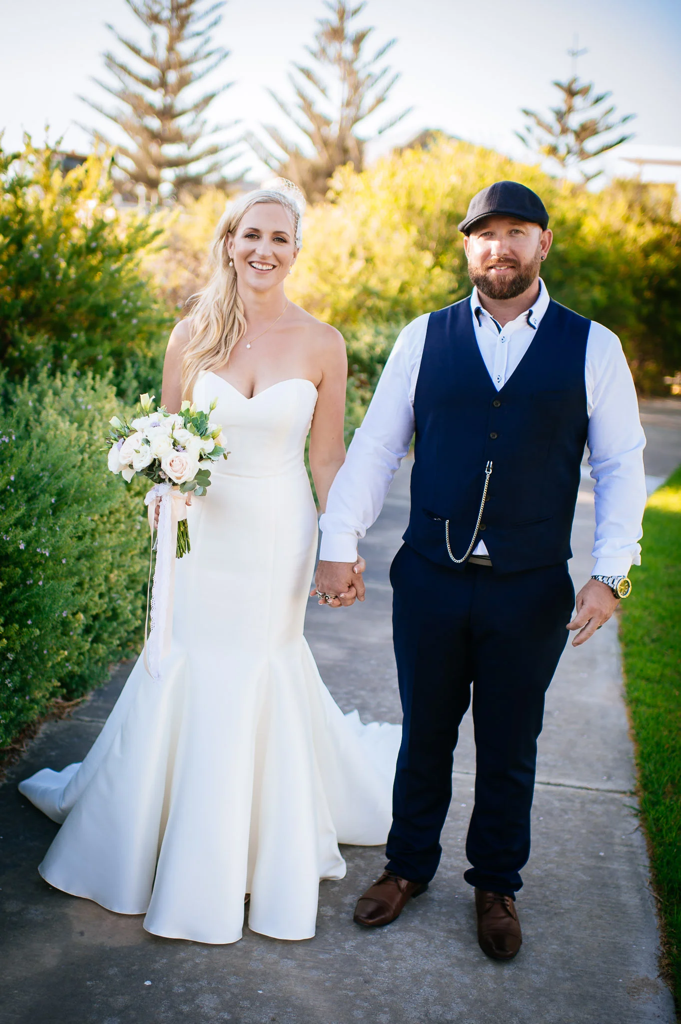 amybrad_looking-1.JPG
