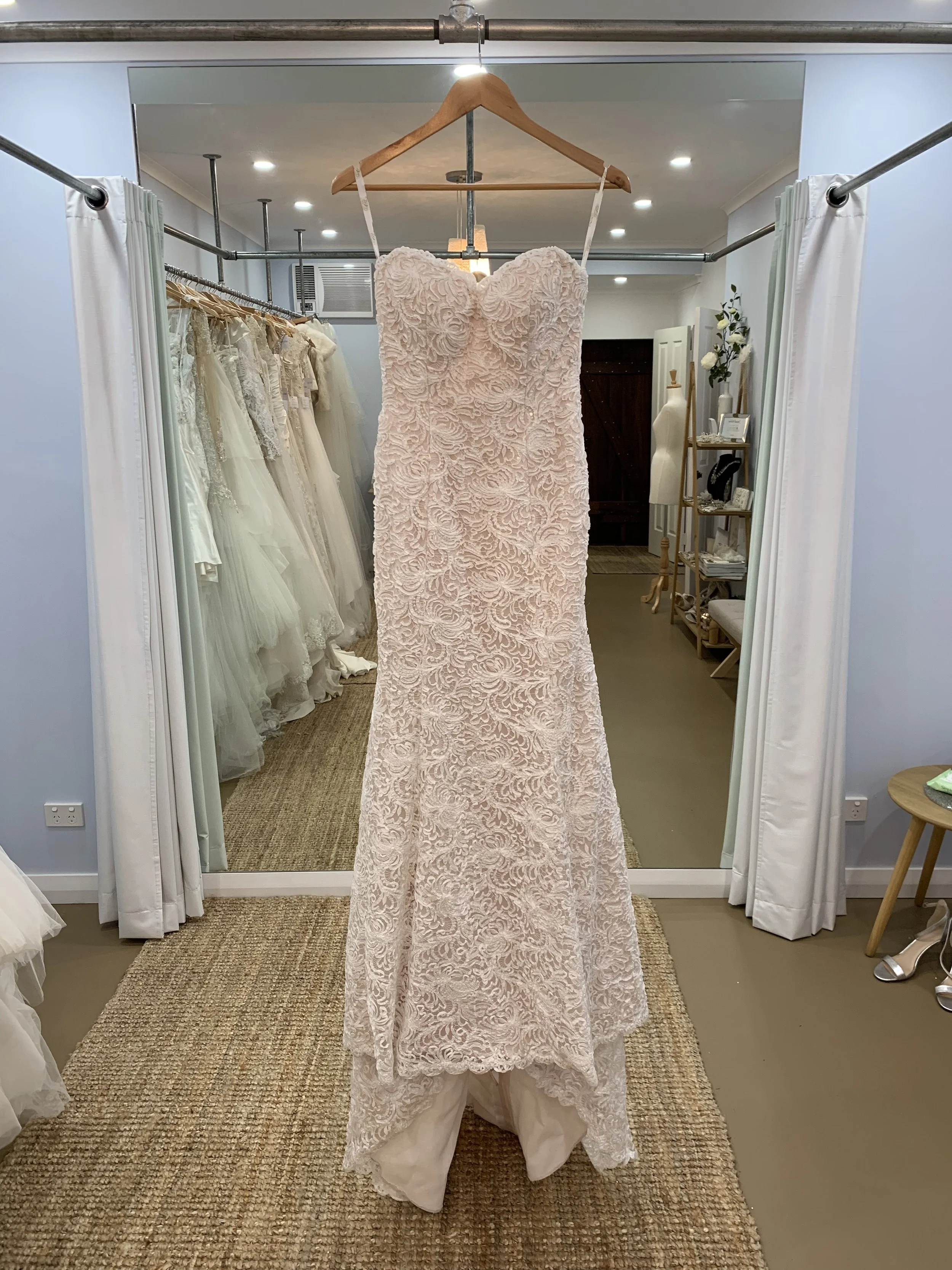 Q'Nique - Celestine - Size 8-10