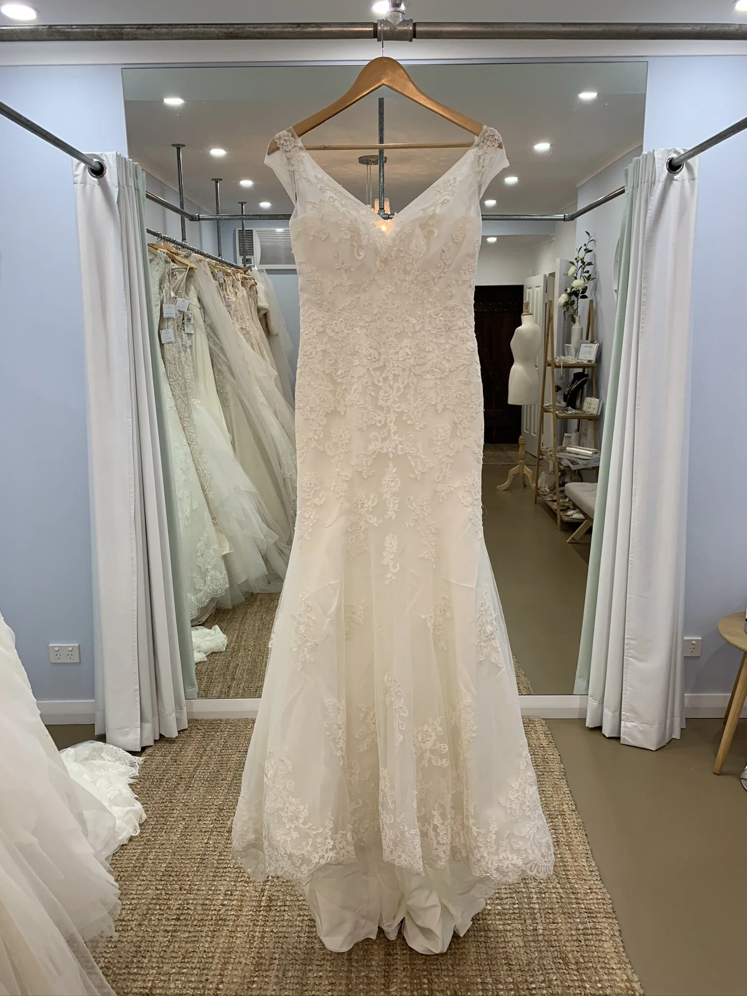 Alfred Angelo - Size 10