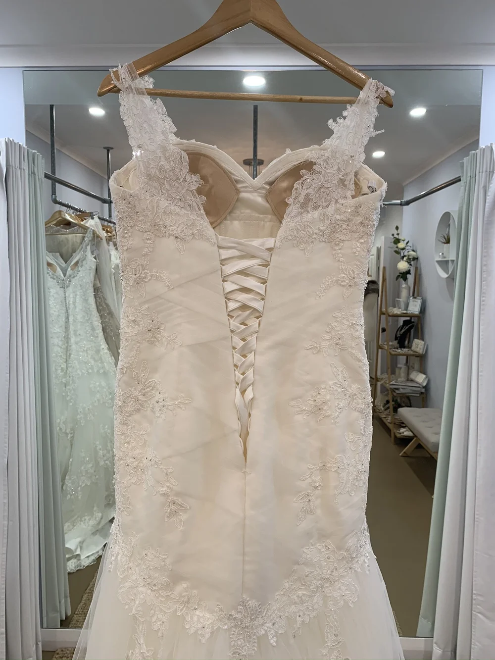 Mia Solano - Brianna - Size 10 — Little Bird Bridal