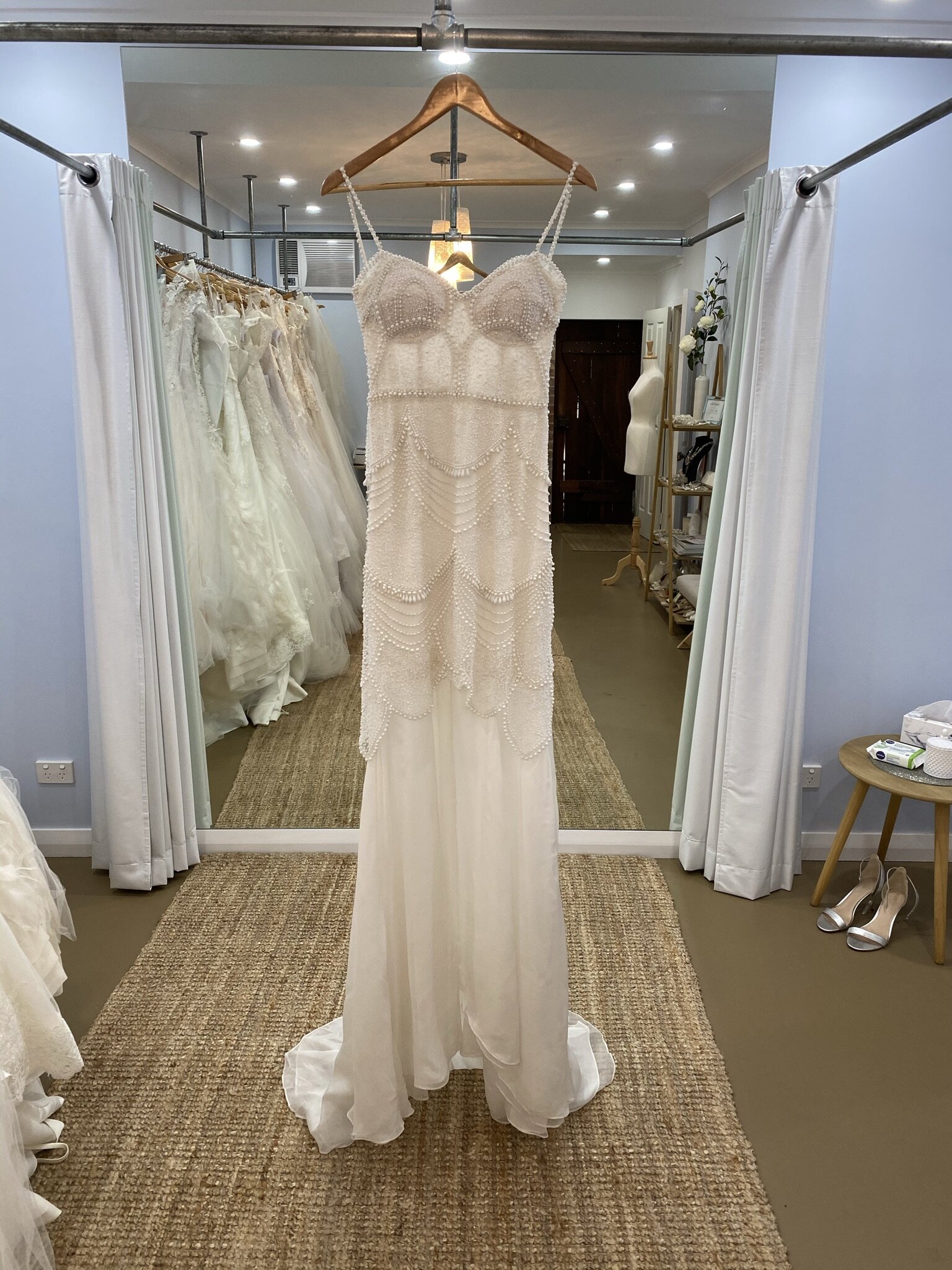 Donna Tobin - Size 8