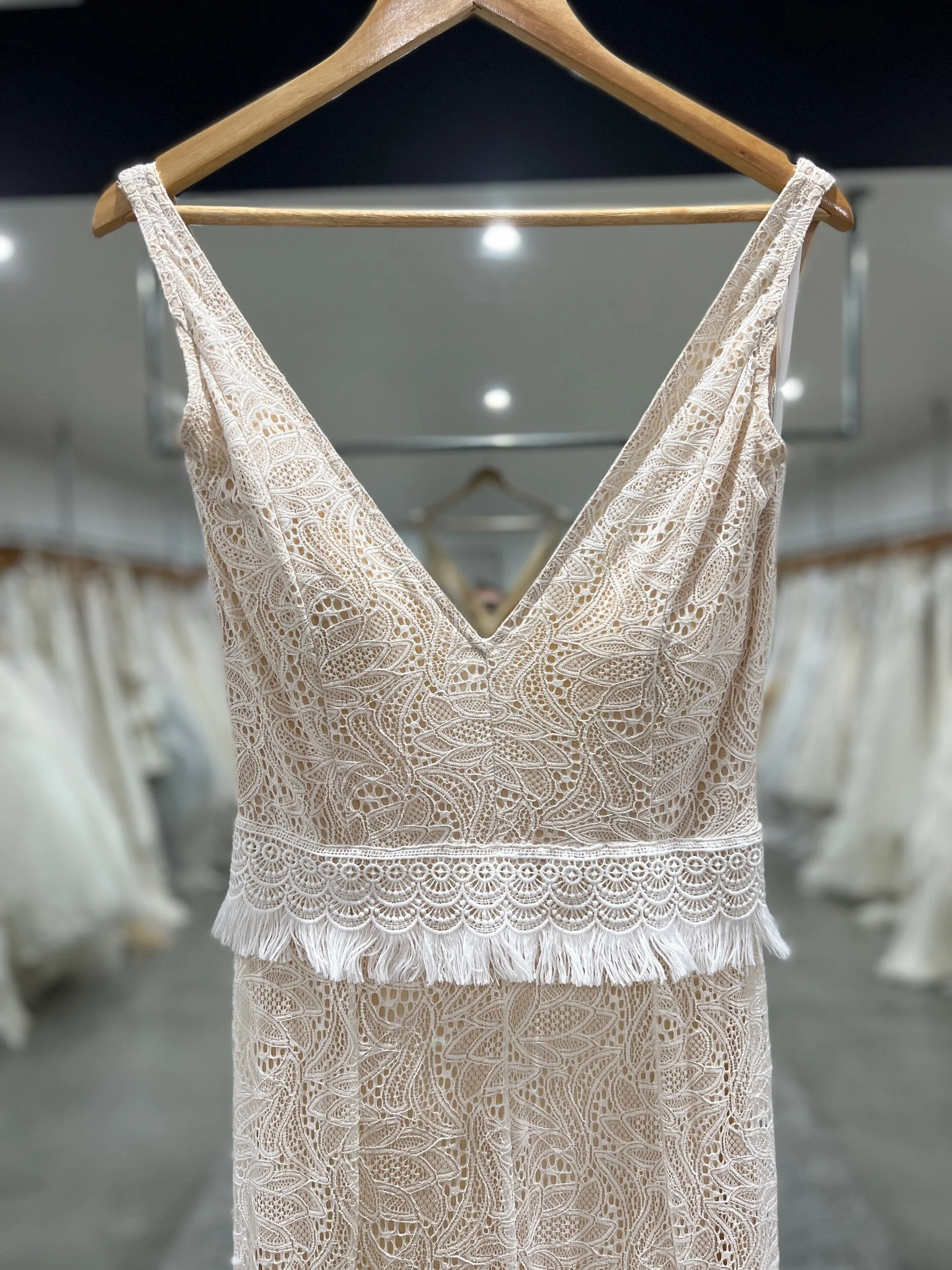 AAB40A98-AAF2-4334-8333-4577F2678F08