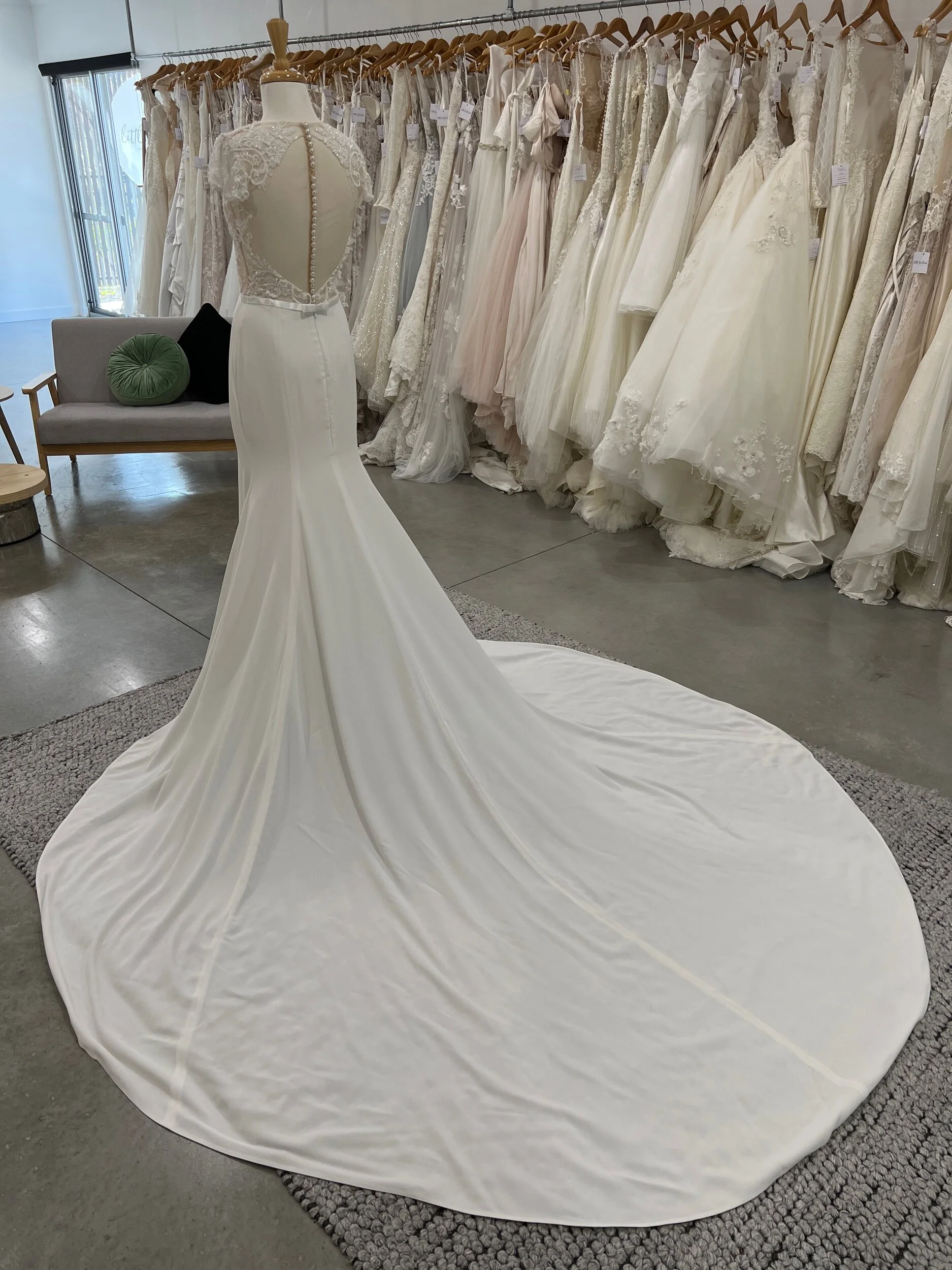 DA98F1B6-14E1-410D-900F-9C81532FE48C