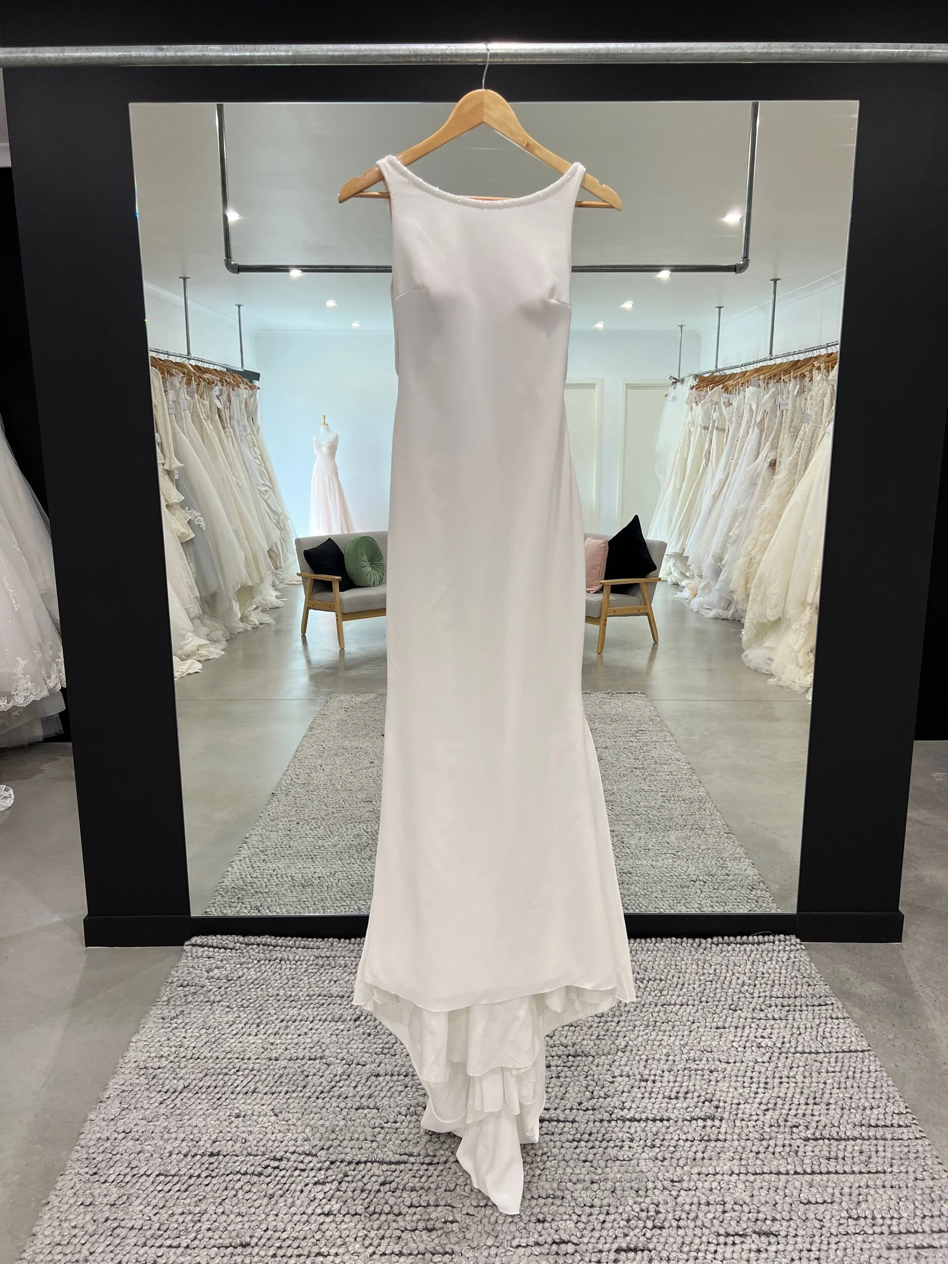 DBAA86AB-5B68-4155-8C59-C40440EB67FD