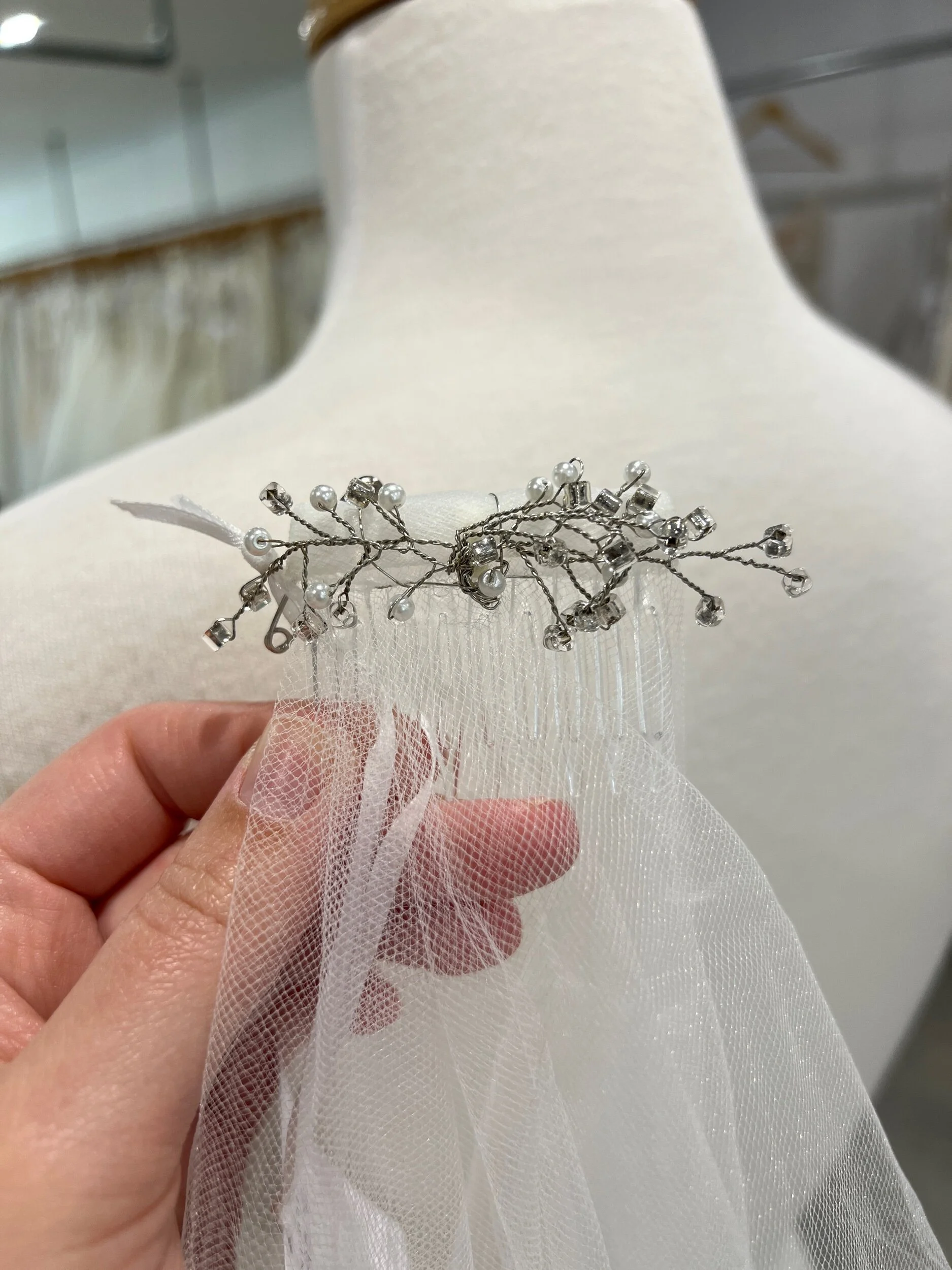 78695728-60FA-405C-BB7C-188011B03900