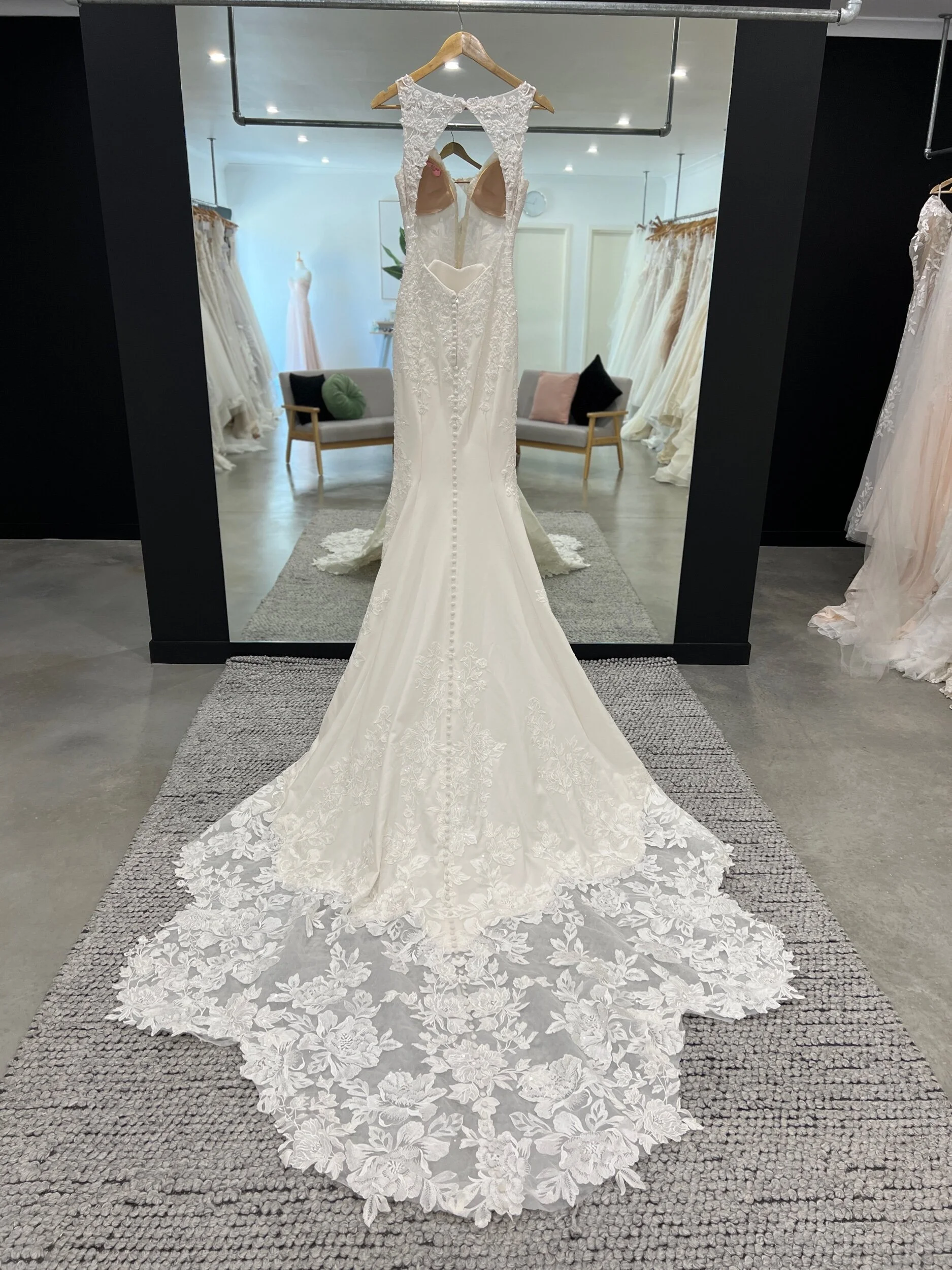 183460C0-872E-4E63-B357-5C64B1678F04