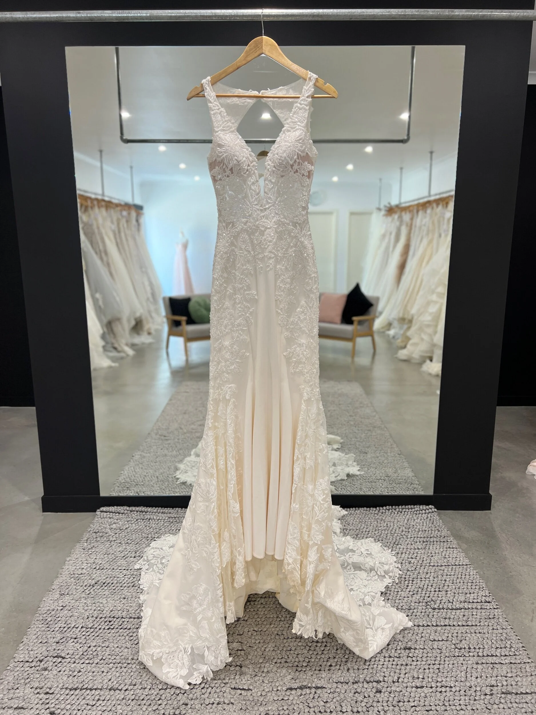 35957D87-F91C-4B12-A43C-D4B2865C1ED9