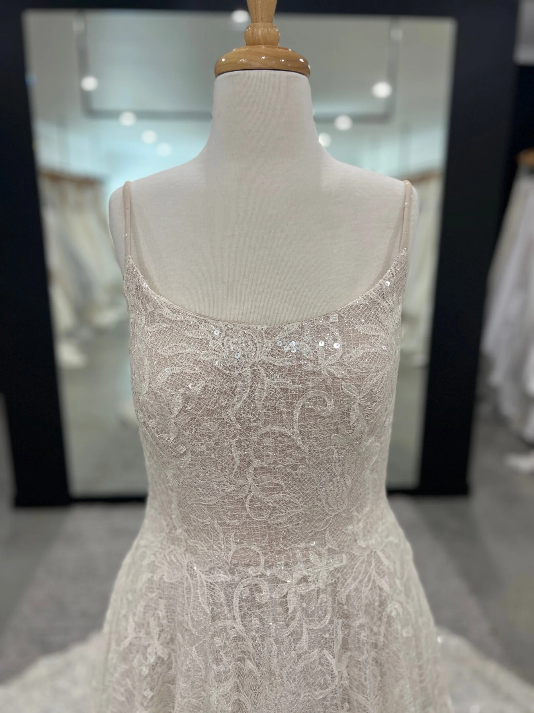 2306543A-8529-417F-8EB6-FA81E543165C