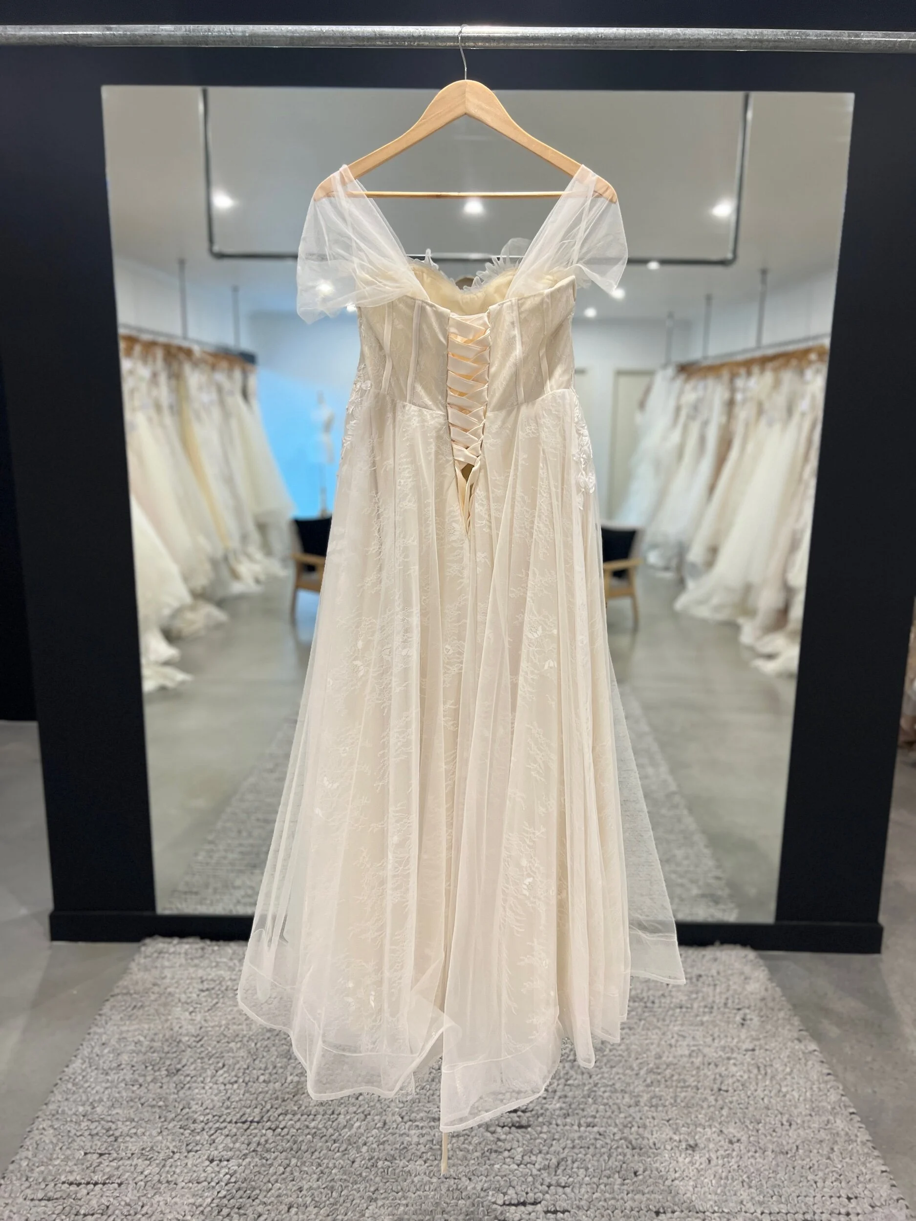 878E2CFC-05D1-472B-B949-A29AE772646D