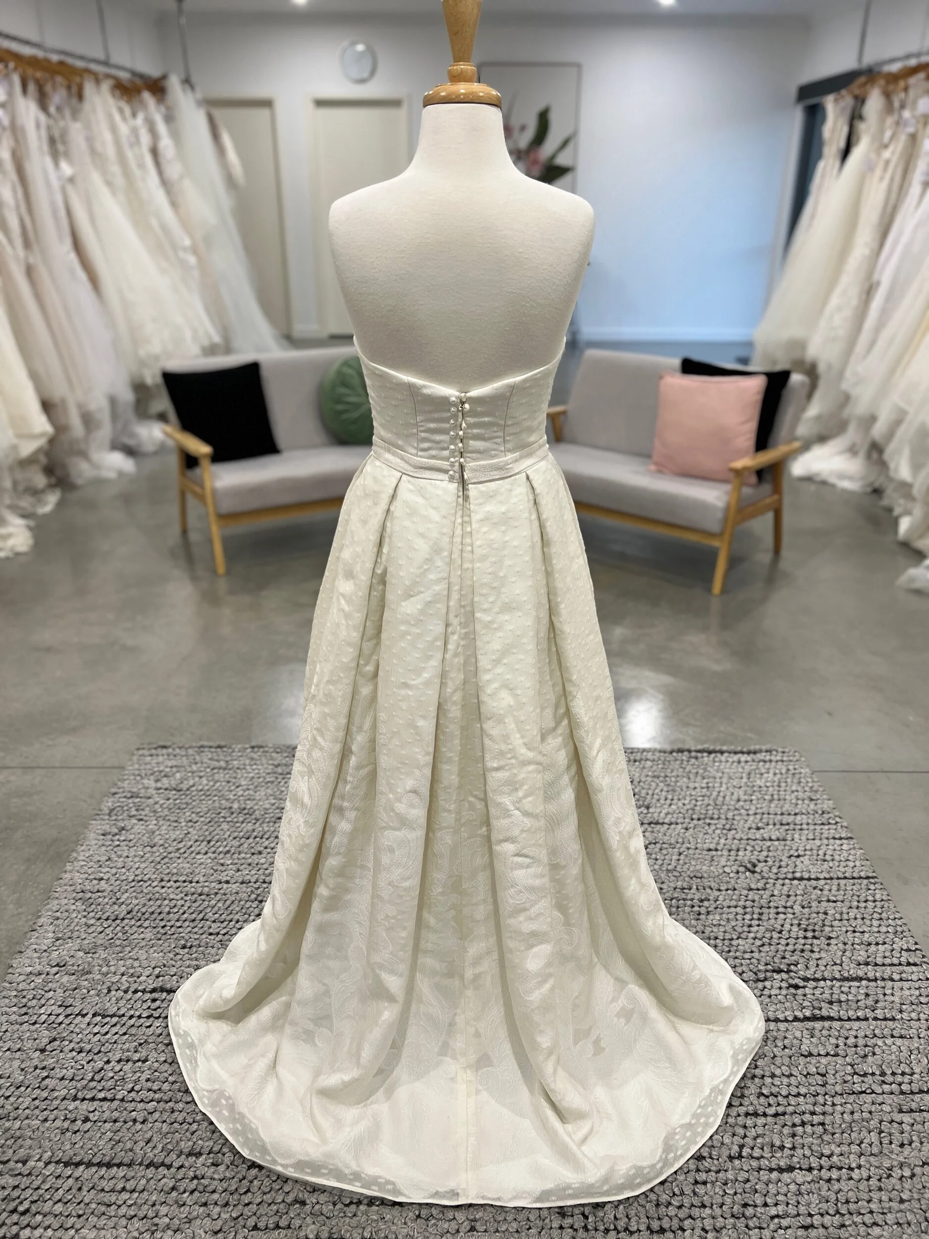 BD15B6C6-76E7-4976-9BEB-3F3C9490E8DD