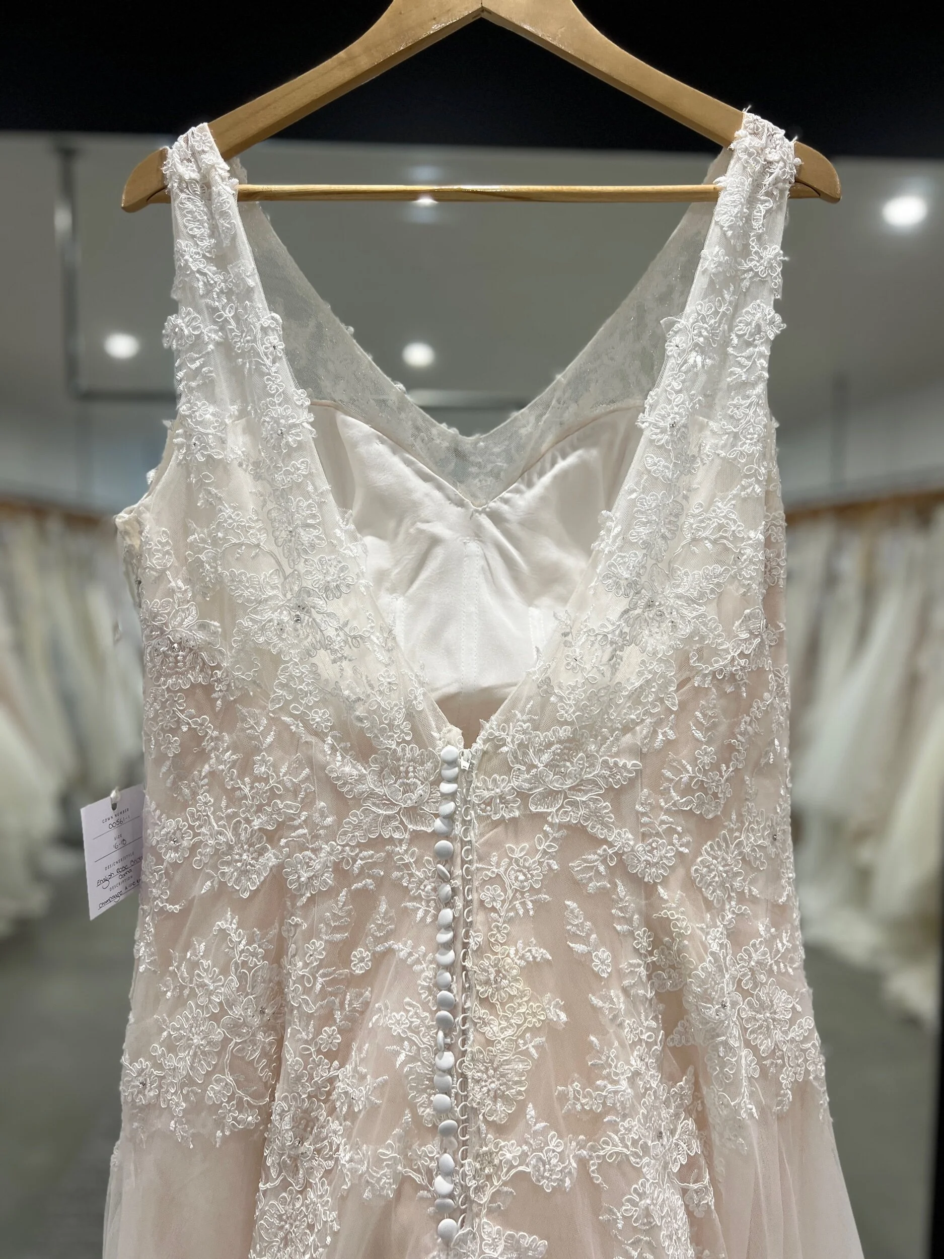 9F8EB8D6-128D-49AF-8585-C1E9A5CB001C