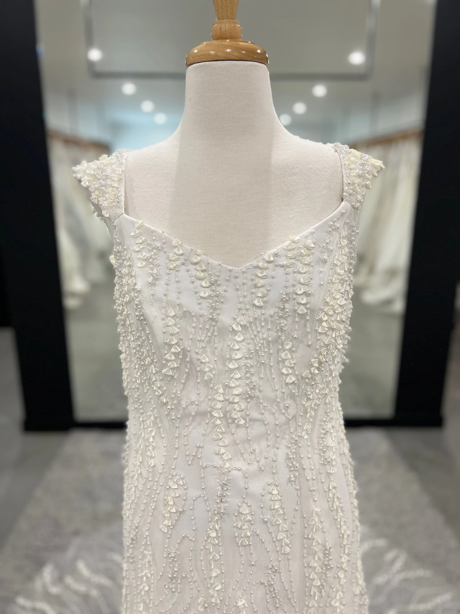 5FB06D69-8B24-4C3B-847B-54CD75EFC1BB