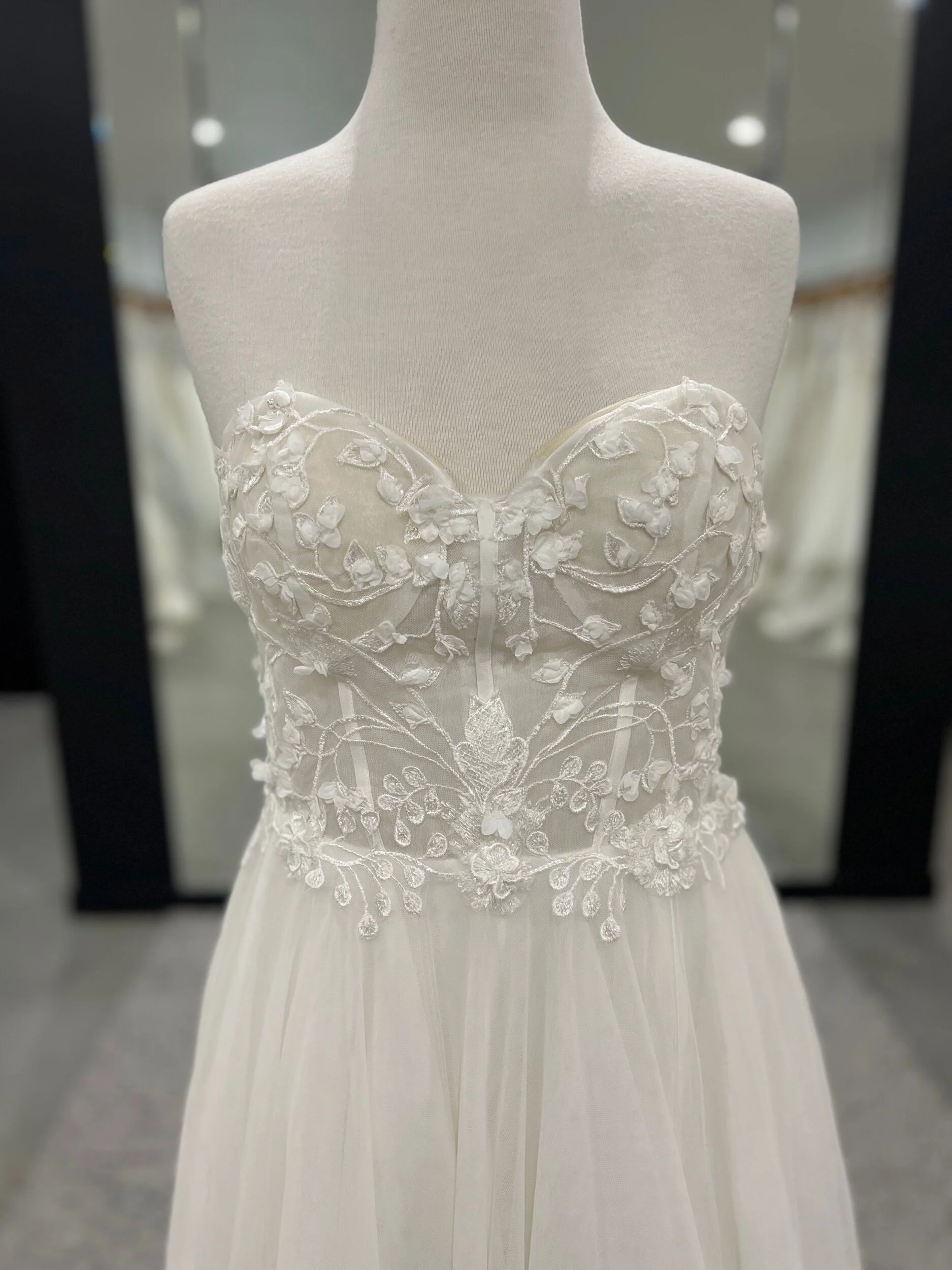 F1AC014B-0411-4107-A25A-E85C740F75AC