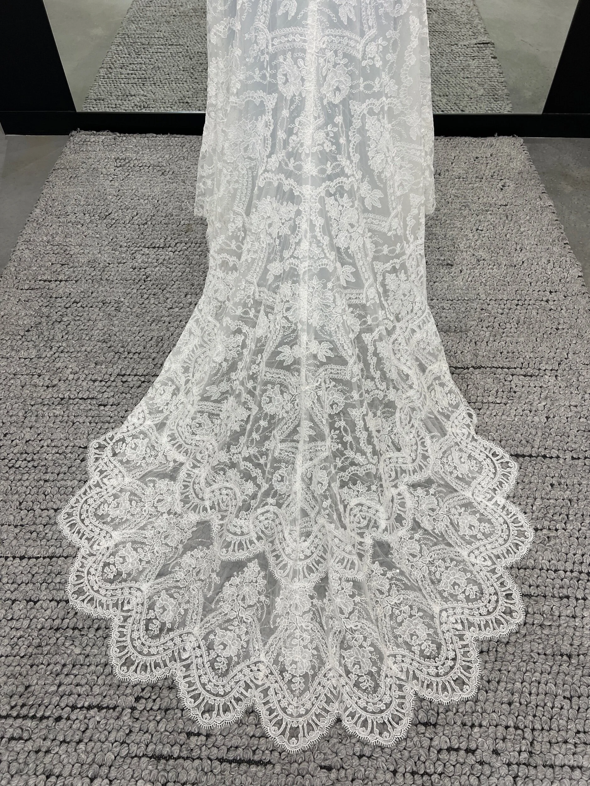 533CA8F4-FD1B-4FD7-B806-EE7BDD42EAF8