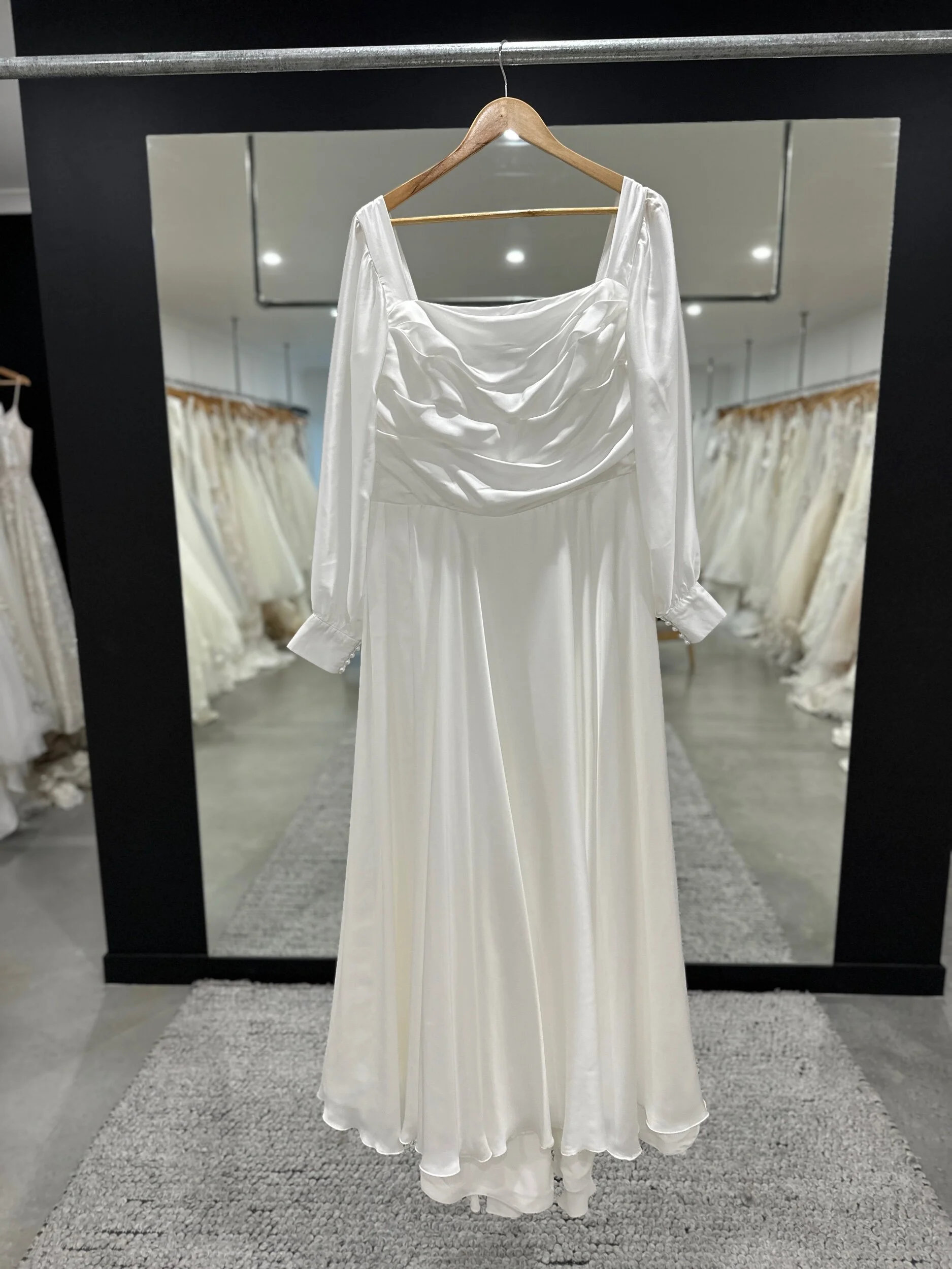 5C7AFCB8-5972-477A-84EE-CA8F96387840